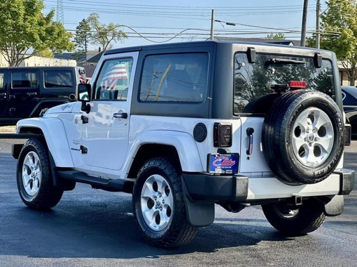 2013 WHITE JEEP WRANGLER (1C4AJWBG7DL) with an V6,3.6L(220 CID),DOHC engine, AUTOMATIC transmission, located at 14600 Frazho Road, Warren, MI, 48089, (586) 776-3400, 42.485996, -82.974220 - Photo#6