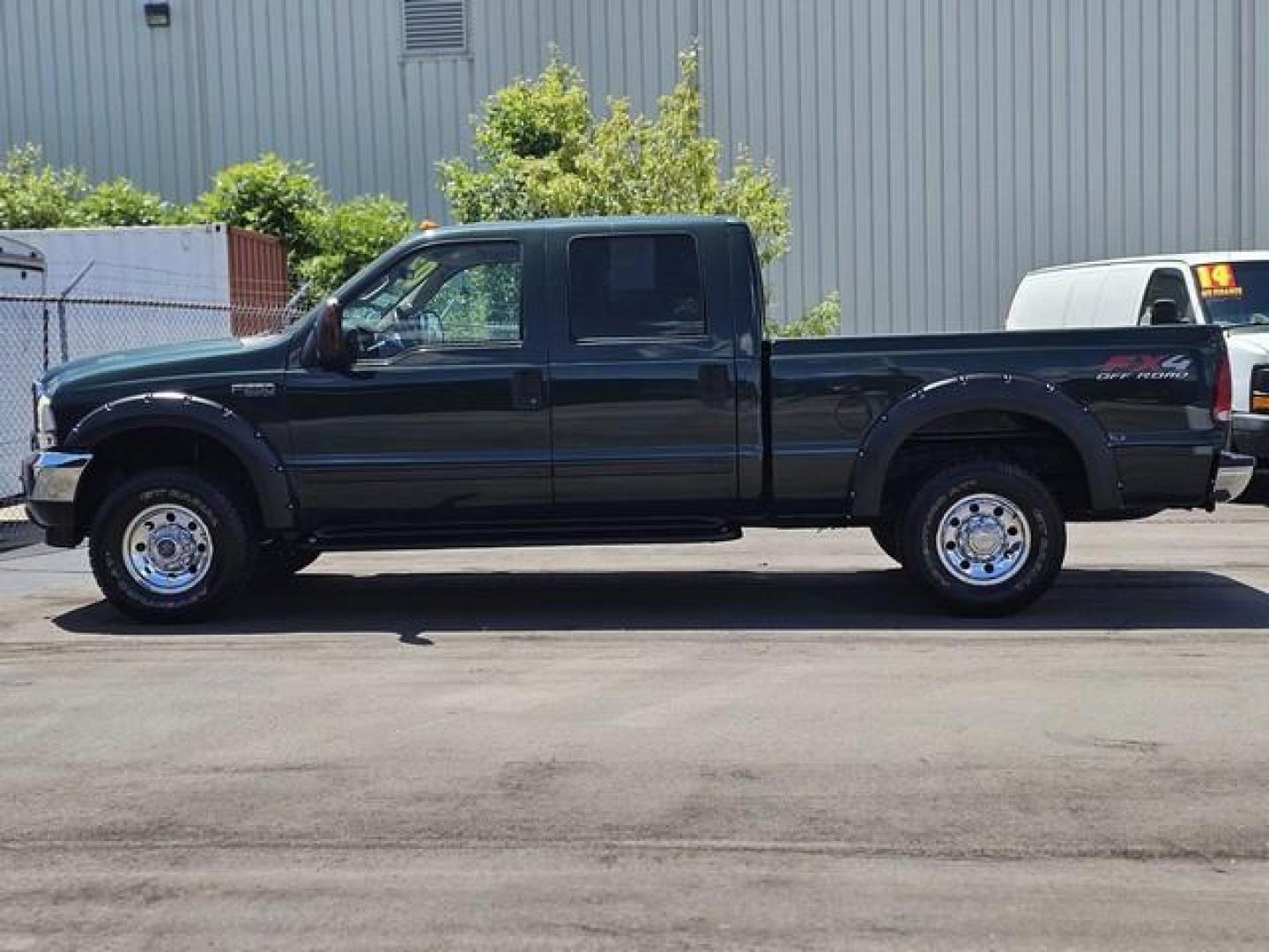 2003 GREEN FORD F-250 SUPER DUTY (1FTNW21L23E) with an V8,5.4L(330 CID),SOHC engine, AUTOMATIC transmission, located at 14600 Frazho Road, Warren, MI, 48089, (586) 776-3400, 42.485996, -82.974220 - Photo#7