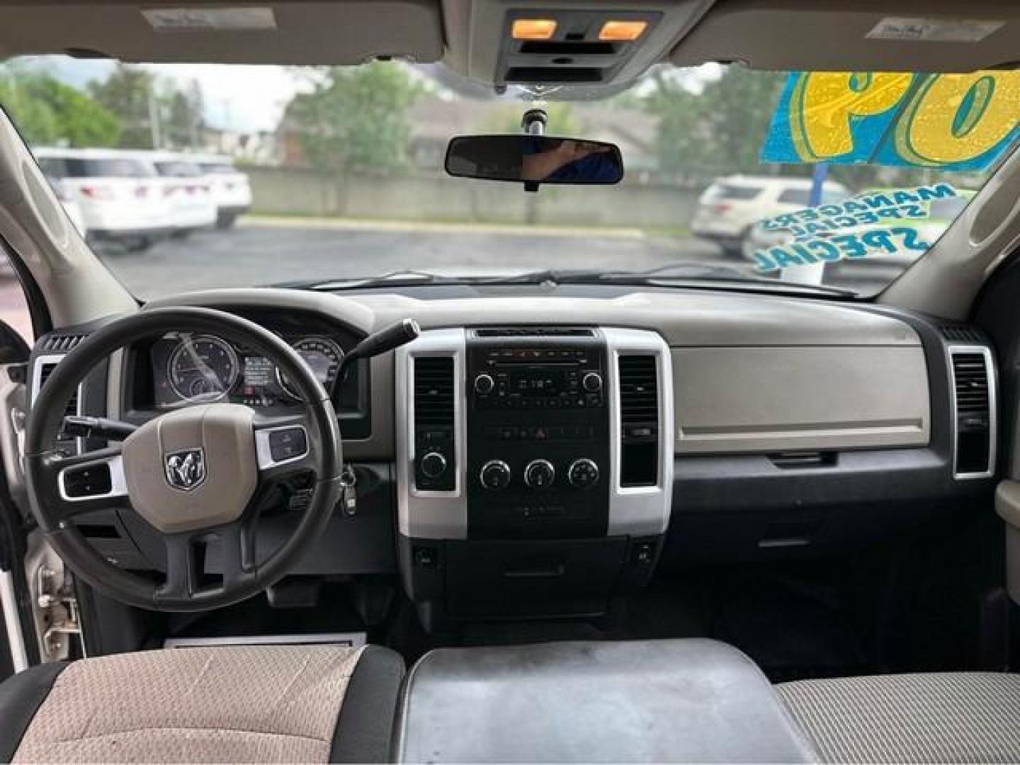 2009 WHITE DODGE RAM 1500 (1D3HV13P69S) with an V8,4.7L(287 CID),SOHC engine, AUTOMATIC transmission, located at 14600 Frazho Road, Warren, MI, 48089, (586) 776-3400, 42.485996, -82.974220 - Photo#11