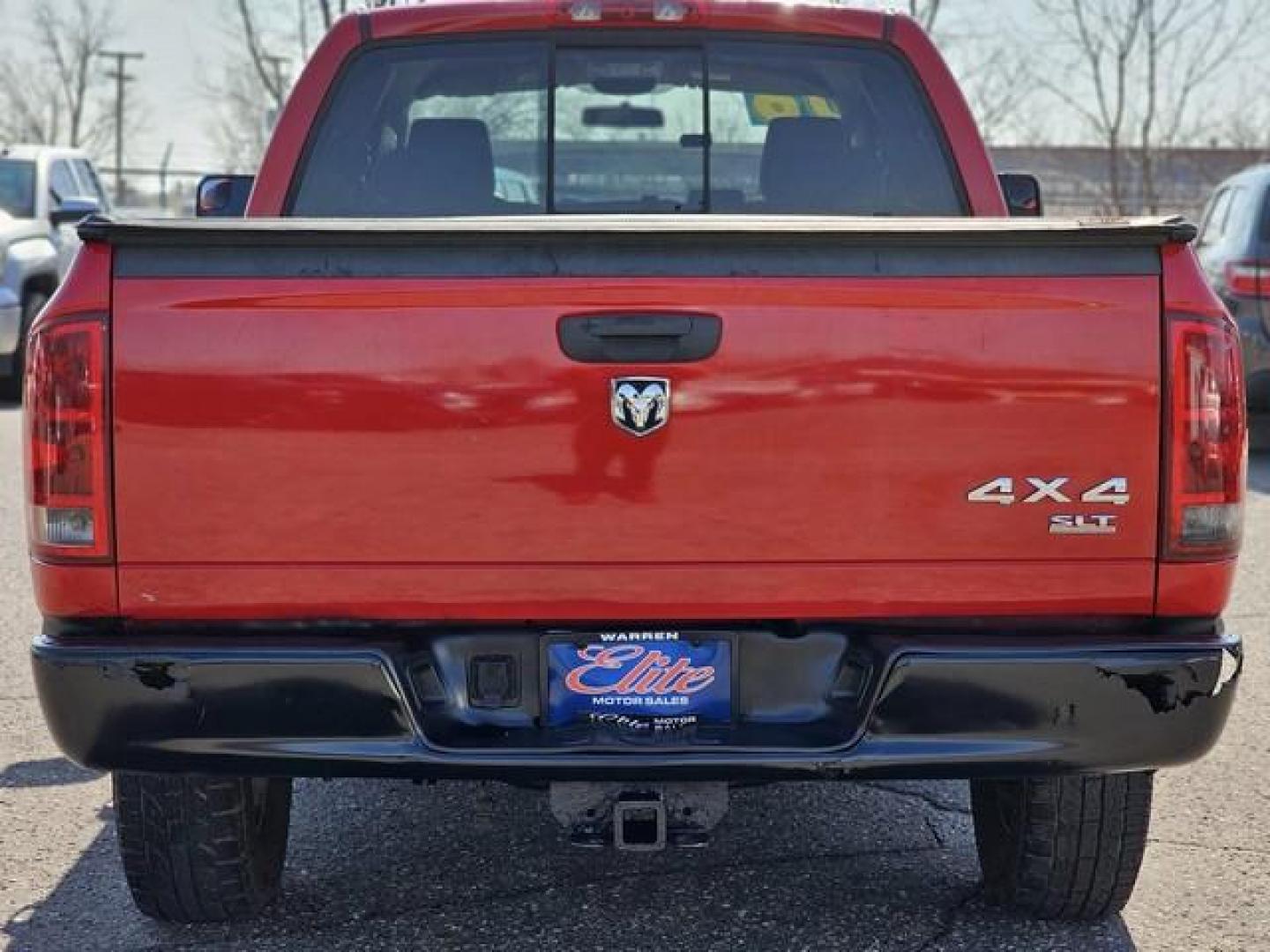 2006 RED DODGE RAM 1500 PICKUP (1D7HU18276S) with an V8,5.7L(345 CID),OHV engine, AUTOMATIC transmission, located at 14600 Frazho Road, Warren, MI, 48089, (586) 776-3400, 42.485996, -82.974220 - Photo#4