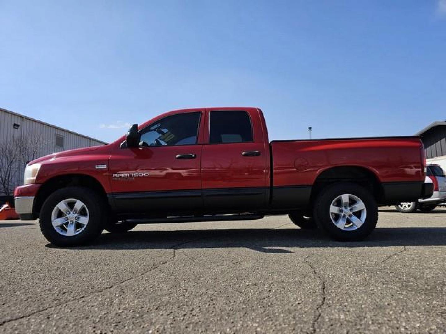 2006 RED DODGE RAM 1500 PICKUP (1D7HU18276S) with an V8,5.7L(345 CID),OHV engine, AUTOMATIC transmission, located at 14600 Frazho Road, Warren, MI, 48089, (586) 776-3400, 42.485996, -82.974220 - Photo#6