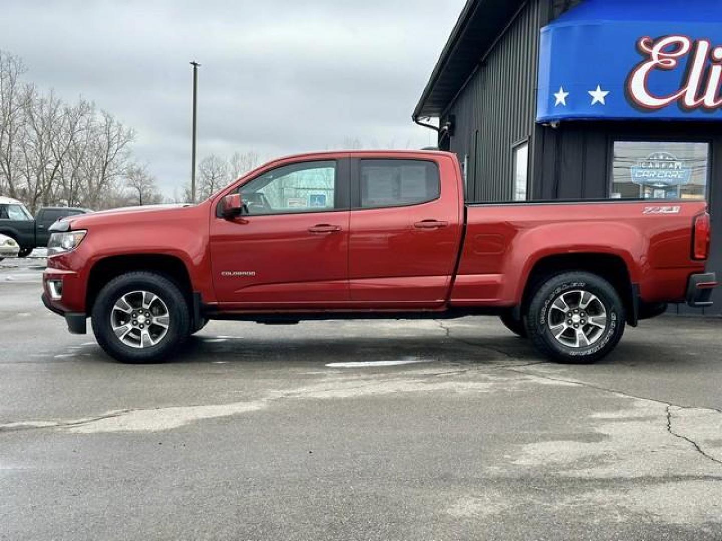 2016 RED CHEVROLET COLORADO (1GCGTDE38G1) with an V6,3.6L(217 CID),DOHC engine, AUTOMATIC transmission, located at 14600 Frazho Road, Warren, MI, 48089, (586) 776-3400, 42.485996, -82.974220 - Photo#7