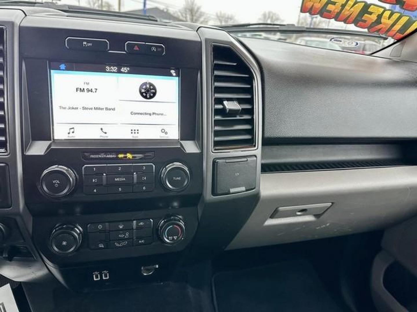 2019 WHITE FORD F-150 (1FTFX1E44KK) with an V6,3.5L(213 CID),DOHC engine, AUTOMATIC transmission, located at 14600 Frazho Road, Warren, MI, 48089, (586) 776-3400, 42.485996, -82.974220 - Photo#14