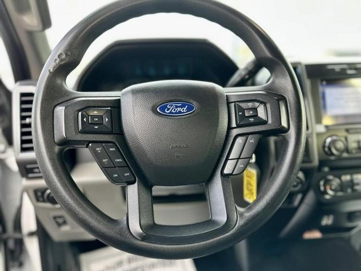 2019 WHITE FORD F-150 (1FTFX1E44KK) with an V6,3.5L(213 CID),DOHC engine, AUTOMATIC transmission, located at 14600 Frazho Road, Warren, MI, 48089, (586) 776-3400, 42.485996, -82.974220 - Photo#17