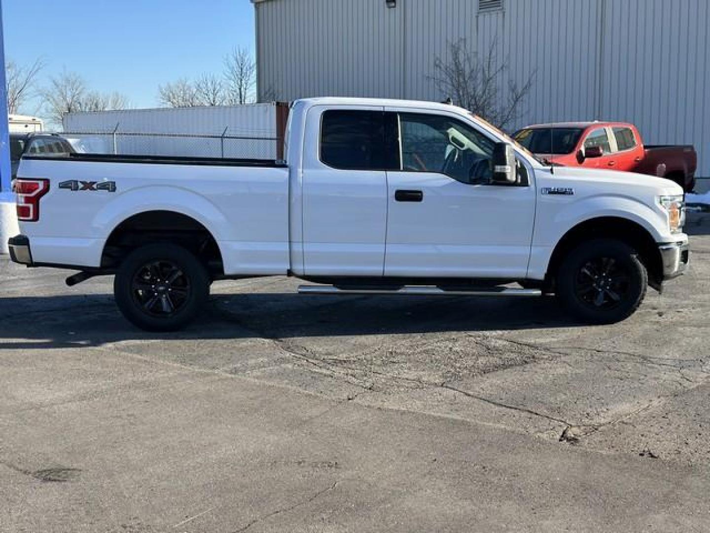 2019 WHITE FORD F-150 (1FTFX1E44KK) with an V6,3.5L(213 CID),DOHC engine, AUTOMATIC transmission, located at 14600 Frazho Road, Warren, MI, 48089, (586) 776-3400, 42.485996, -82.974220 - Photo#4