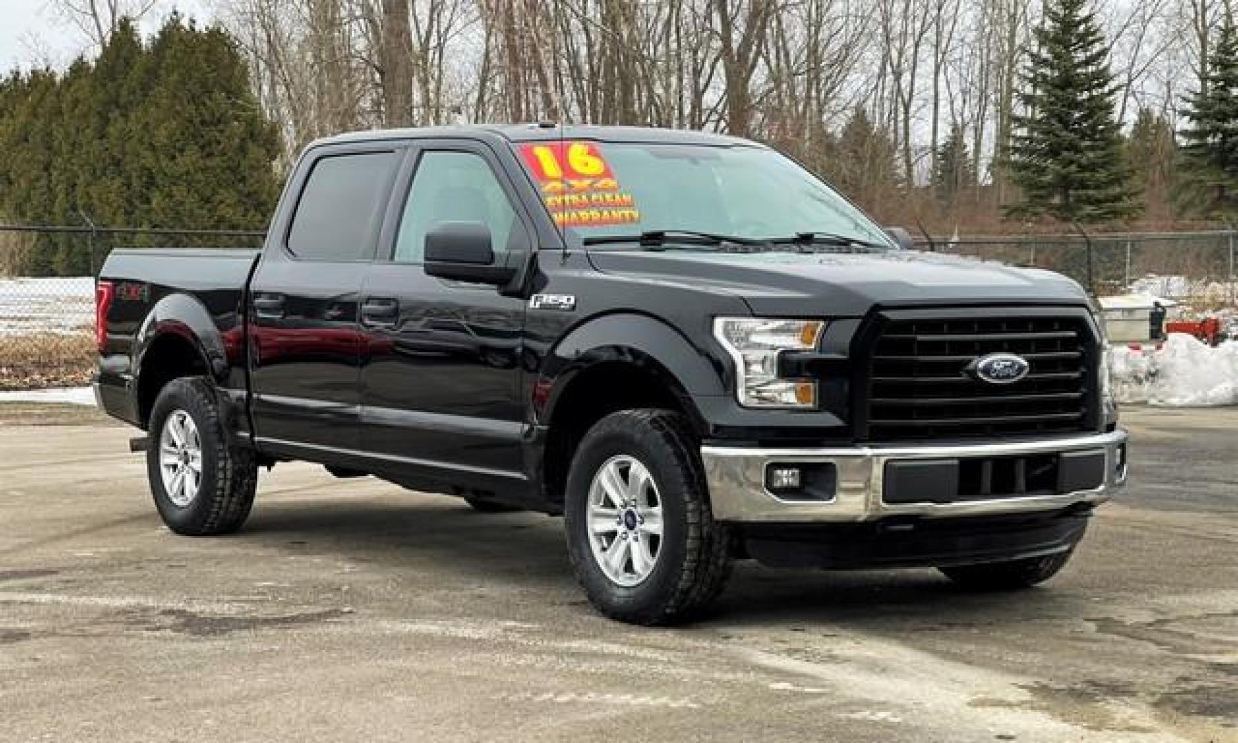 2016 BLACK FORD F-150 (1FTEW1E80GF) with an V6,3.5L(213 CID),DOHC engine, AUTOMATIC transmission, located at 14600 Frazho Road, Warren, MI, 48089, (586) 776-3400, 42.485996, -82.974220 - Photo#3