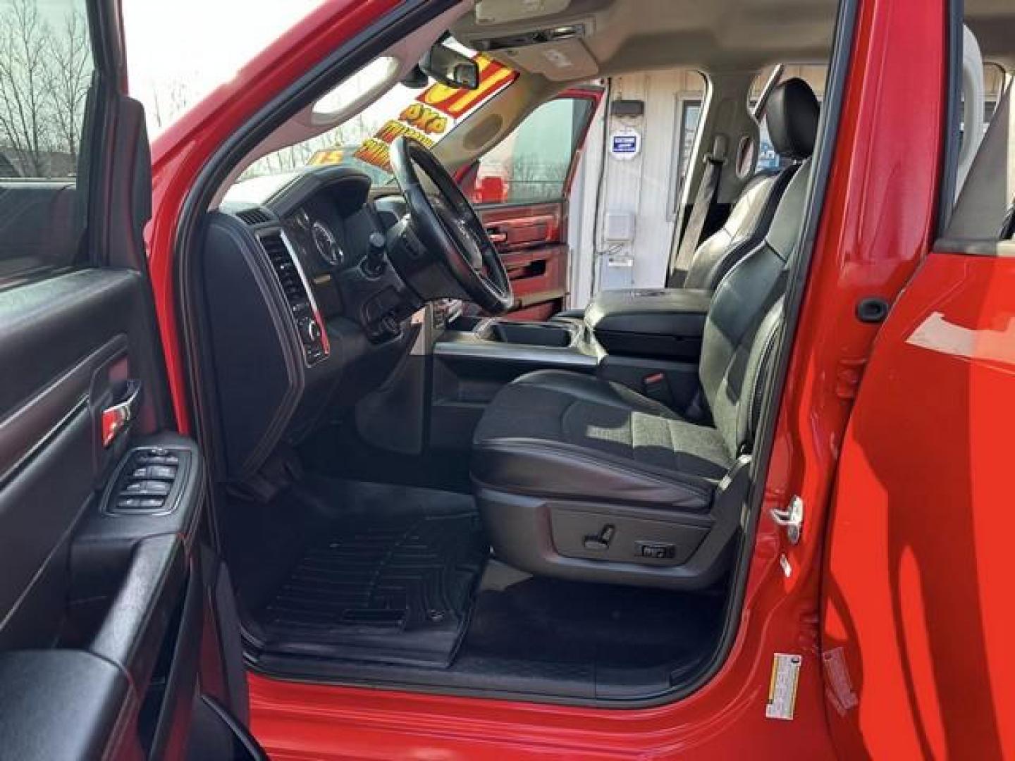 2016 RED RAM 1500 (1C6RR7MT4GS) with an V8,5.7L(345 CID),OHV engine, AUTOMATIC transmission, located at 14600 Frazho Road, Warren, MI, 48089, (586) 776-3400, 42.485996, -82.974220 - Photo#8