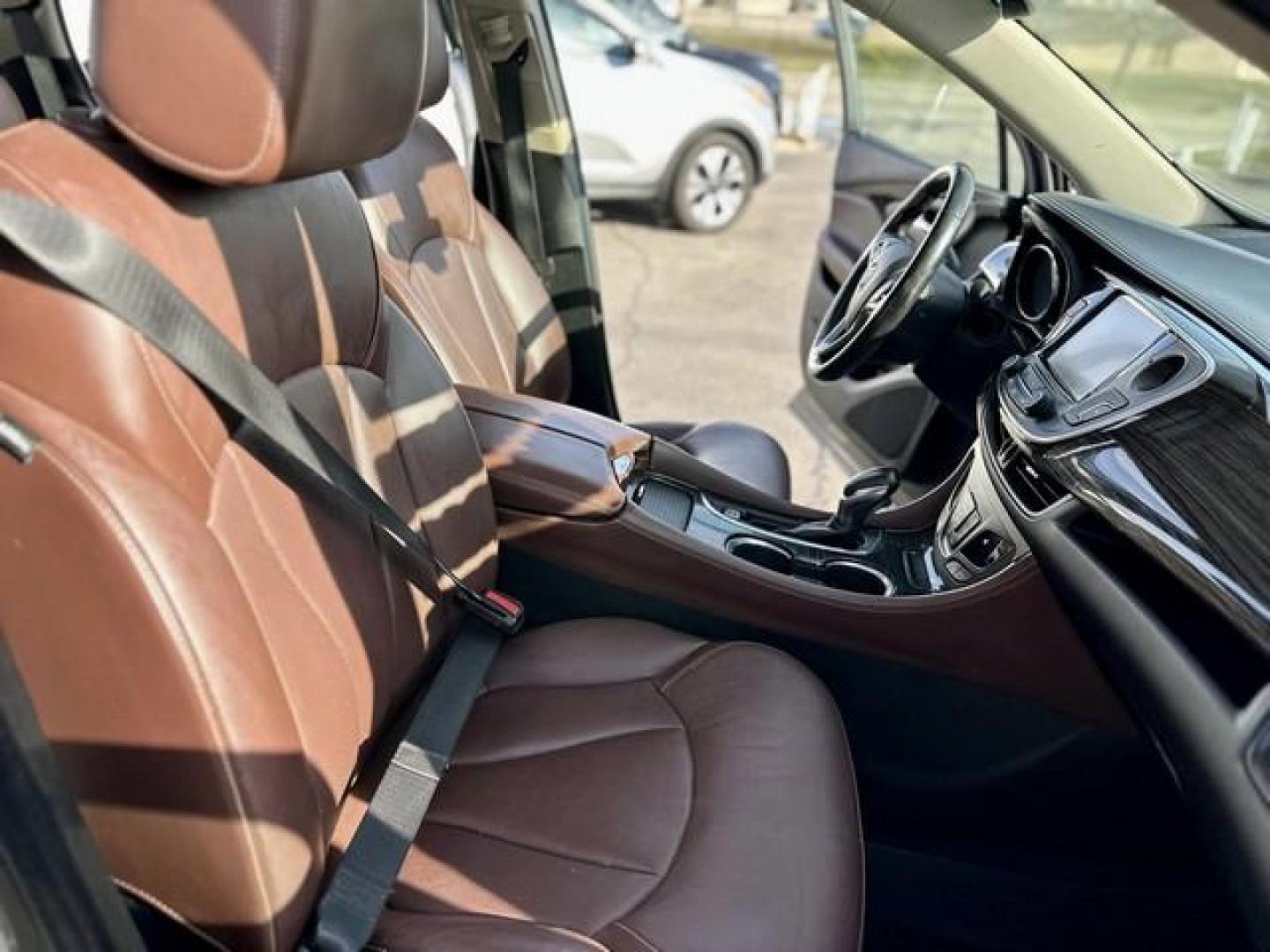 2018 BROWN BUICK ENVISION (LRBFX1SA7JD) with an L4,2.5L(153 CID),DOHC engine, AUTOMATIC transmission, located at 14600 Frazho Road, Warren, MI, 48089, (586) 776-3400, 42.485996, -82.974220 - Photo#14