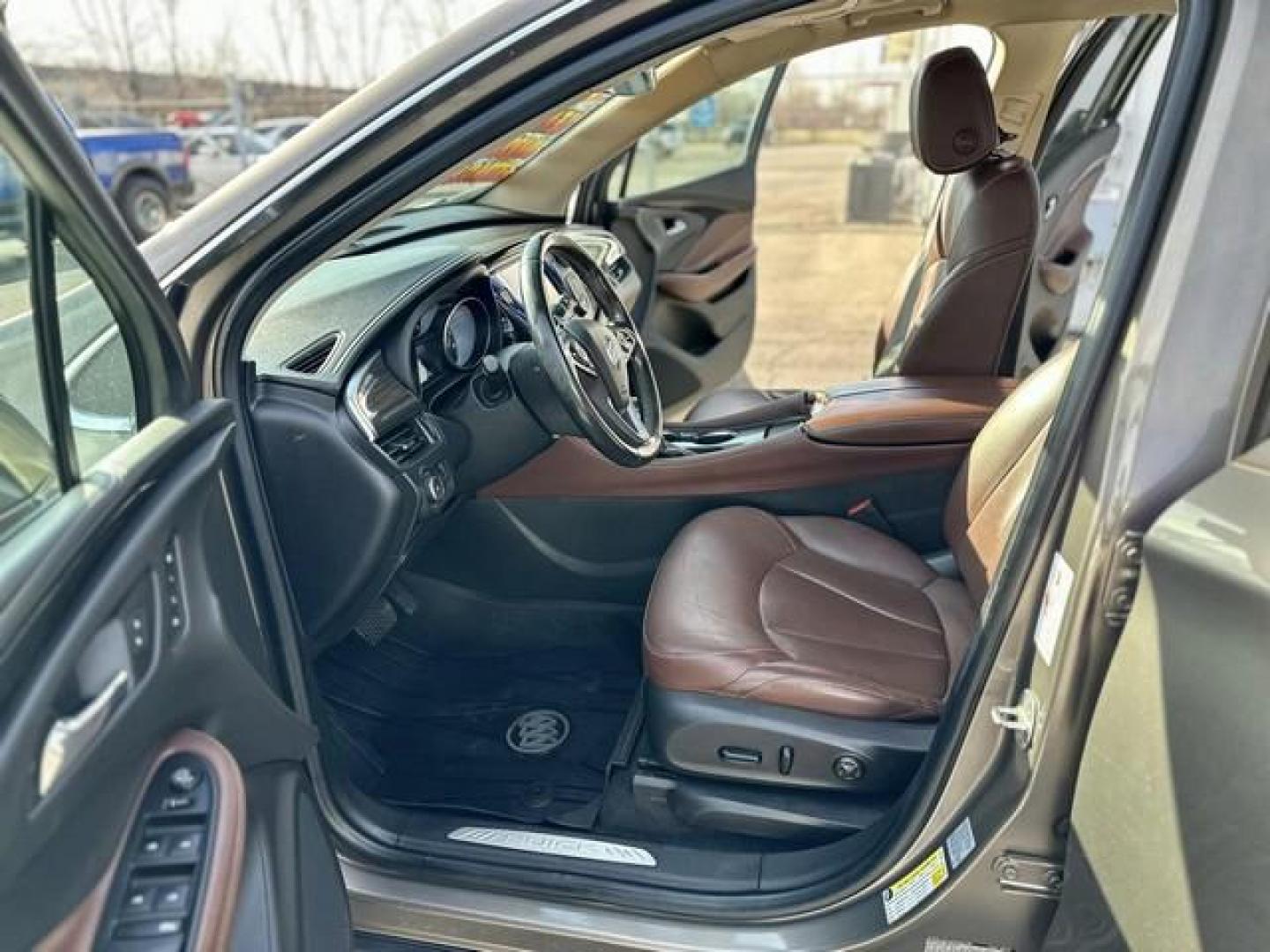 2018 BROWN BUICK ENVISION (LRBFX1SA7JD) with an L4,2.5L(153 CID),DOHC engine, AUTOMATIC transmission, located at 14600 Frazho Road, Warren, MI, 48089, (586) 776-3400, 42.485996, -82.974220 - Photo#8