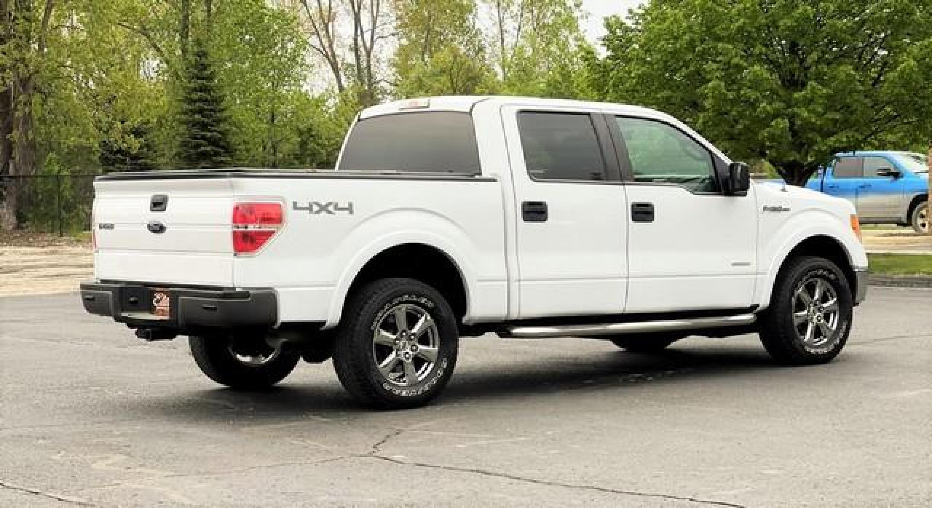 2013 WHITE FORD F-150 (1FTFW1ETXDK) with an V6,3.5L(213 CID),DOHC engine, AUTOMATIC transmission, located at 14600 Frazho Road, Warren, MI, 48089, (586) 776-3400, 42.485996, -82.974220 - Photo#5