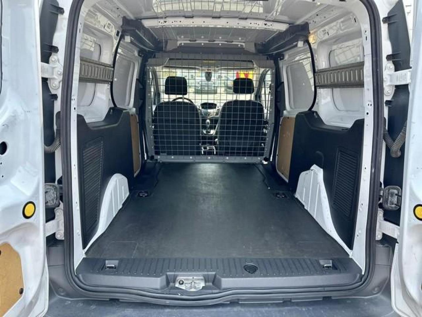 2017 WHITE FORD TRANSIT CONNECT (NM0LS7E78H1) with an L4,2.5L(152 CID),DOHC engine, AUTOMATIC transmission, located at 14600 Frazho Road, Warren, MI, 48089, (586) 776-3400, 42.485996, -82.974220 - Photo#9