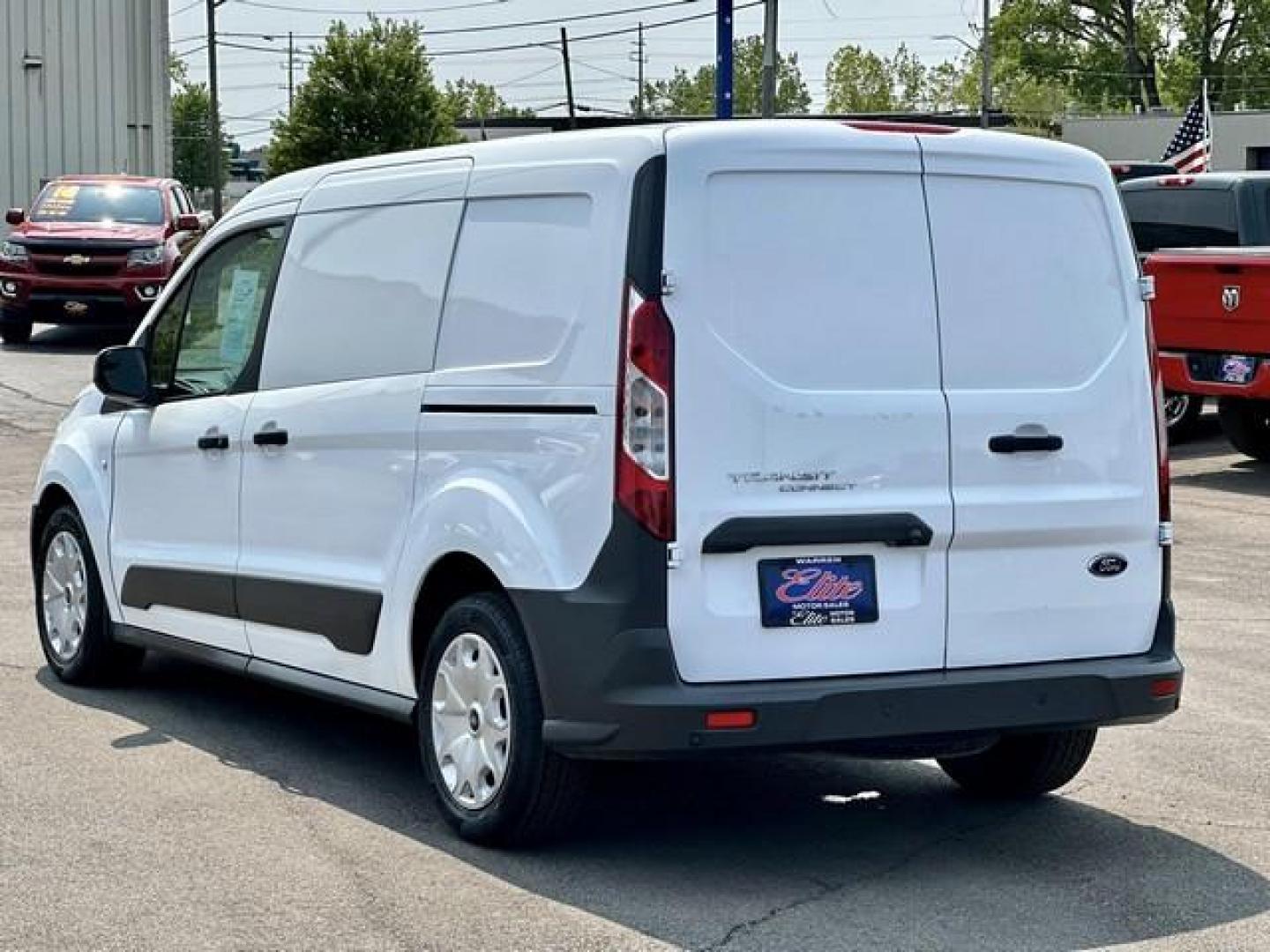 2017 WHITE FORD TRANSIT CONNECT (NM0LS7E78H1) with an L4,2.5L(152 CID),DOHC engine, AUTOMATIC transmission, located at 14600 Frazho Road, Warren, MI, 48089, (586) 776-3400, 42.485996, -82.974220 - Photo#6