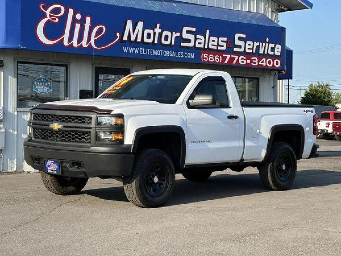 2014 WHITE CHEVROLET SILVERADO 1500 (1GCNKPEC5EZ) with an V8,5.3L(325 CID),OHV engine, AUTOMATIC transmission, located at 14600 Frazho Road, Warren, MI, 48089, (586) 776-3400, 42.485996, -82.974220 - Photo#0