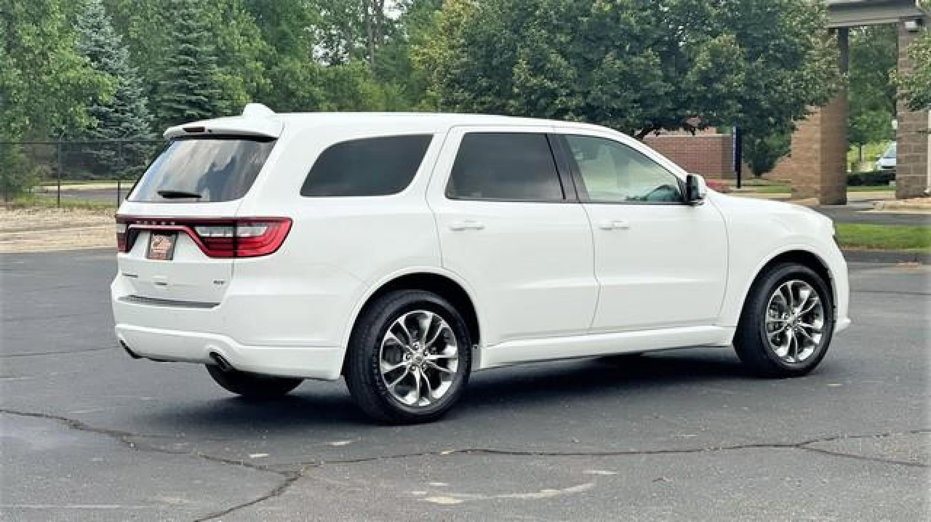 2020 WHITE DODGE DURANGO (1C4RDHDG9LC) with an V6,3.6L(220 CID),DOHC engine, AUTOMATIC transmission, located at 14600 Frazho Road, Warren, MI, 48089, (586) 776-3400, 42.485996, -82.974220 - Photo#4