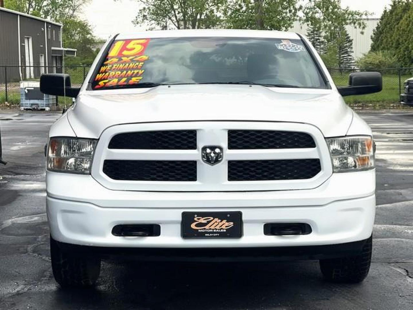 2015 WHITE RAM 1500 (1C6RR7FG9FS) with an V6,3.6L(220 CID),DOHC engine, AUTOMATIC transmission, located at 14600 Frazho Road, Warren, MI, 48089, (586) 776-3400, 42.485996, -82.974220 - Photo#2