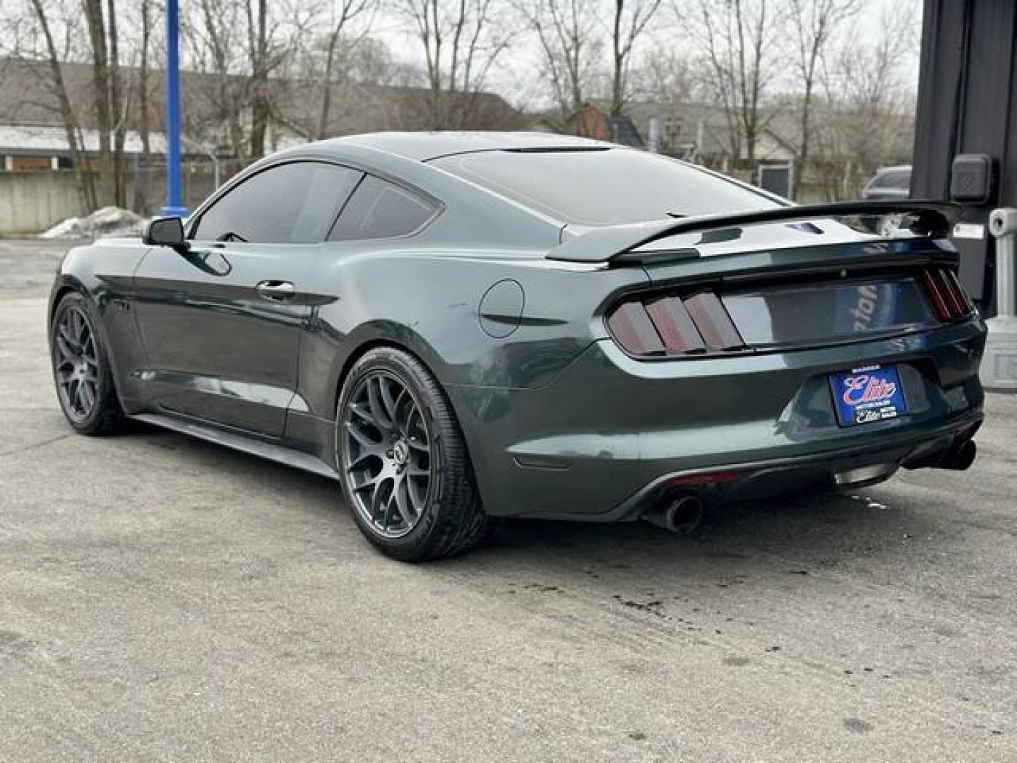 2016 GUARD METTALIC FORD MUSTANG (1FA6P8CF1G5) with an V8,5.0L(302 CID),DOHC engine, AUTOMATIC transmission, located at 14600 Frazho Road, Warren, MI, 48089, (586) 776-3400, 42.485996, -82.974220 - Photo#6