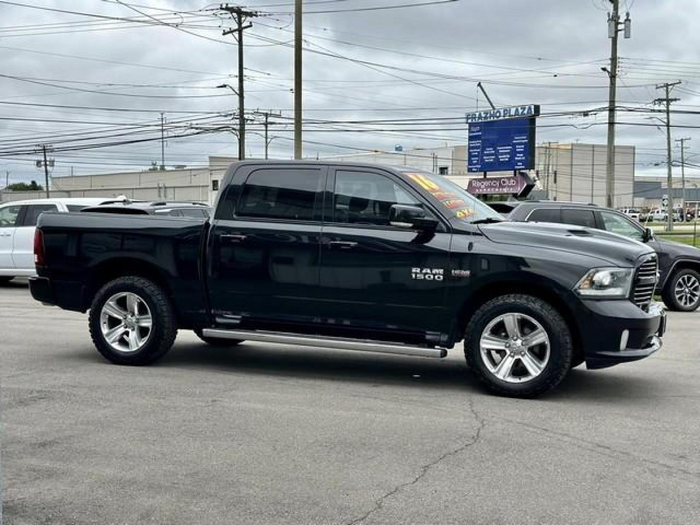 2016 BLACK RAM 1500 (1C6RR7MT3GS) with an V8,5.7L(345 CID),OHV engine, AUTOMATIC transmission, located at 14600 Frazho Road, Warren, MI, 48089, (586) 776-3400, 42.485996, -82.974220 - Photo#3