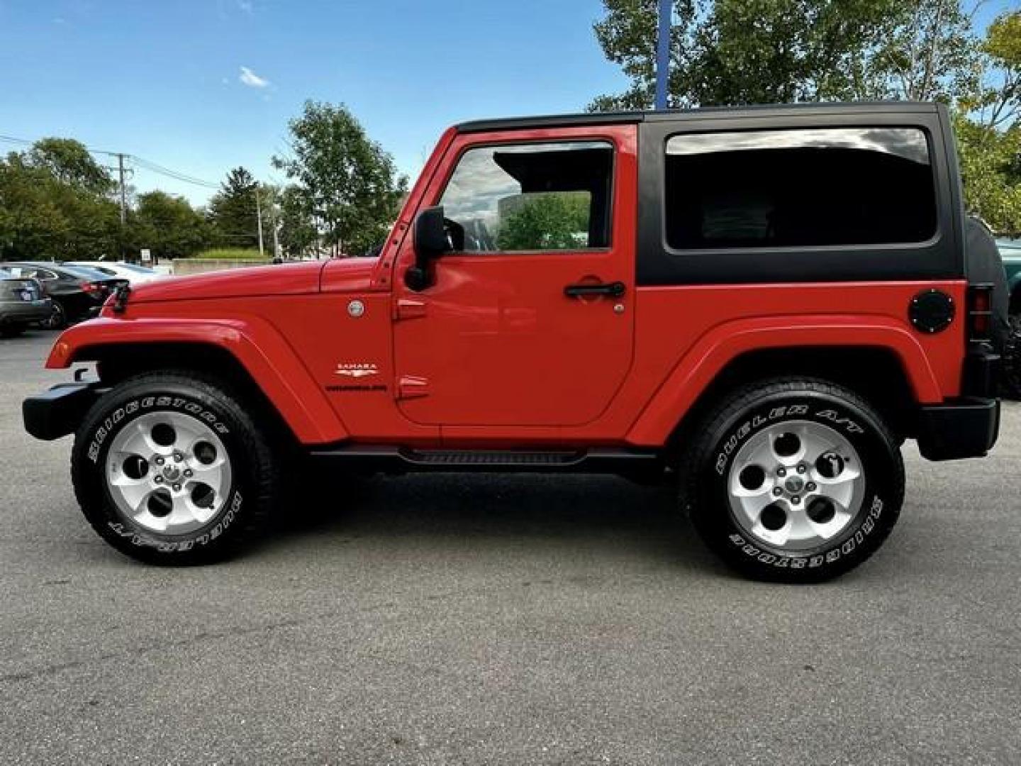 2015 FIRECRACKER RED JEEP WRANGLER (1C4AJWBG5FL) with an V6,3.6L(220 CID),DOHC engine, AUTOMATIC transmission, located at 14600 Frazho Road, Warren, MI, 48089, (586) 776-3400, 42.485996, -82.974220 - Photo#7