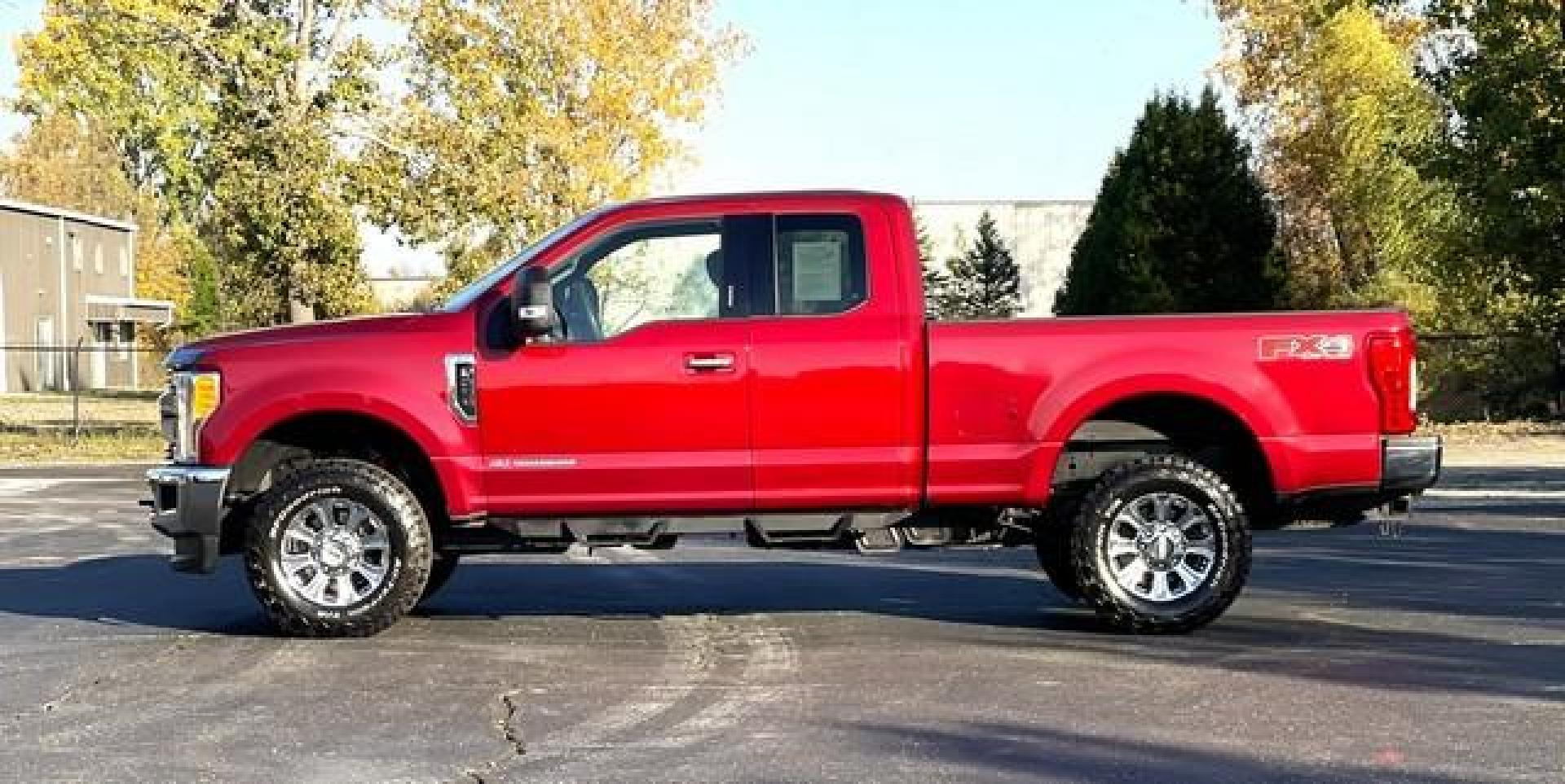 2017 RED FORD F-250 SUPER DUTY (1FT7X2BT1HE) with an V8,6.7L(406 CID),OHV engine, AUTOMATIC transmission, located at 14600 Frazho Road, Warren, MI, 48089, (586) 776-3400, 42.485996, -82.974220 - Photo#1