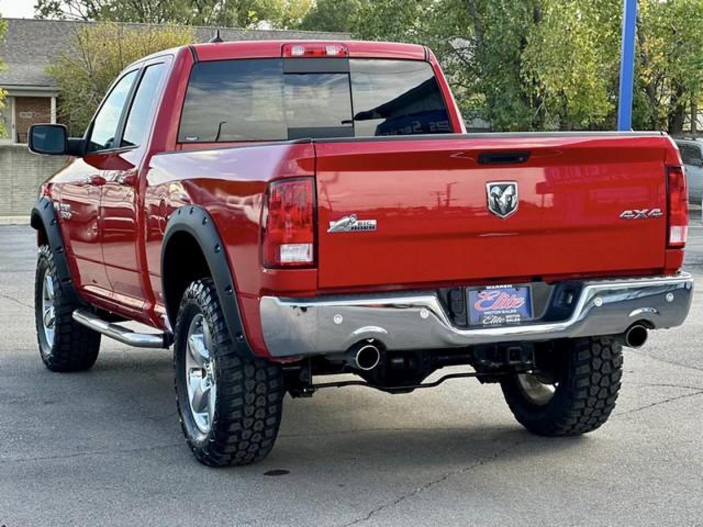 2017 FLAME RED RAM 1500 (1C6RR7GT1HS) with an V8,5.7L(345 CID),OHV engine, AUTOMATIC transmission, located at 14600 Frazho Road, Warren, MI, 48089, (586) 776-3400, 42.485996, -82.974220 - Photo#8