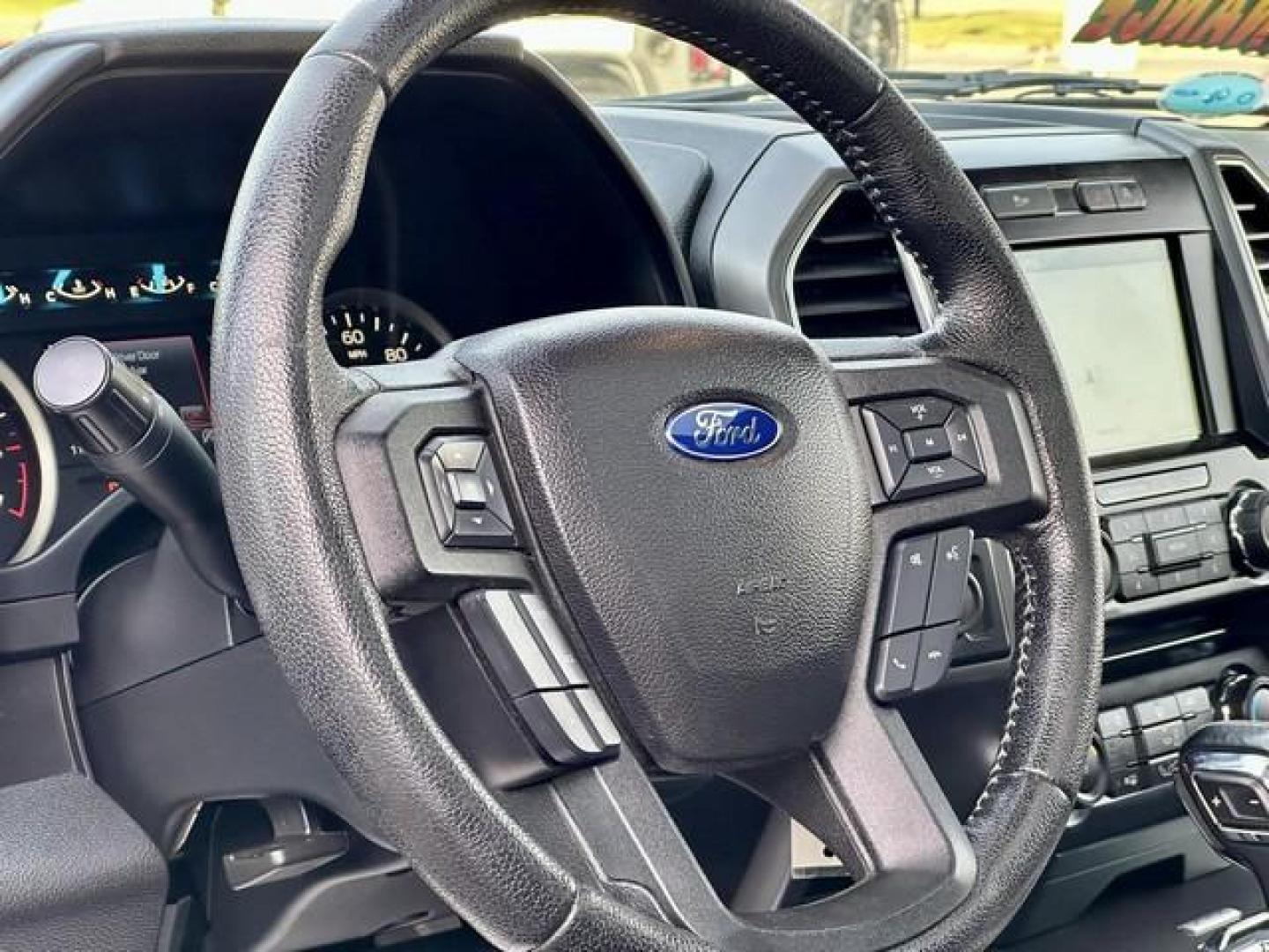 2016 OXFORD WHITE FORD F-150 (1FTEW1EPXGF) with an V6,2.7L(164 CID),DOHC engine, AUTOMATIC transmission, located at 14600 Frazho Road, Warren, MI, 48089, (586) 776-3400, 42.485996, -82.974220 - Photo#10