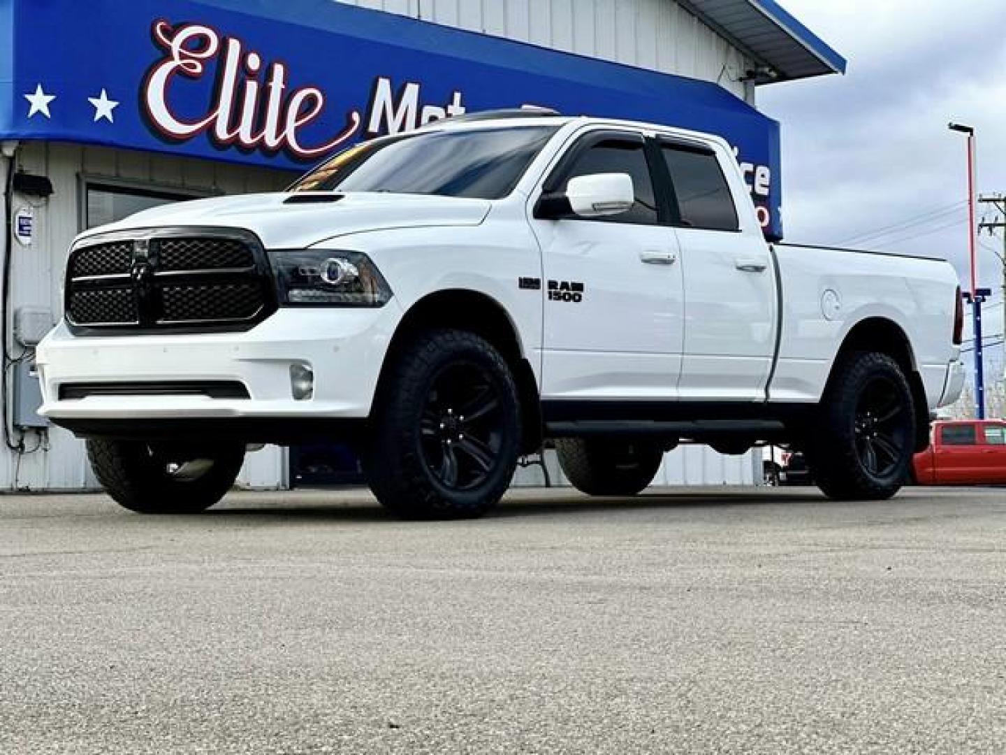 2014 WHITE RAM 1500 (1C6RR7HT5ES) with an V8,5.7L(345 CID),OHV engine, AUTOMATIC transmission, located at 14600 Frazho Road, Warren, MI, 48089, (586) 776-3400, 42.485996, -82.974220 - Photo#0