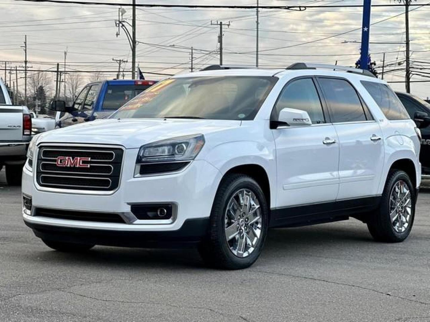 2017 WHITE GMC ACADIA LIMITED (1GKKRSKD4HJ) with an V6,3.6L(217 CID),DOHC engine, AUTOMATIC transmission, located at 14600 Frazho Road, Warren, MI, 48089, (586) 776-3400, 42.485996, -82.974220 - Photo#0