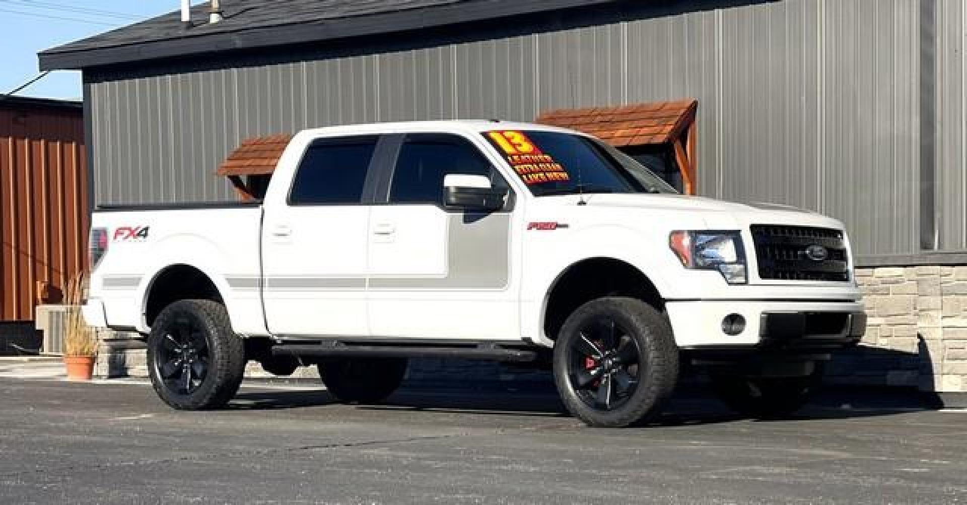 2013 WHITE FORD F-150 (1FTFW1EF4DF) with an V8,5.0L(302 CID),DOHC engine, AUTOMATIC transmission, located at 14600 Frazho Road, Warren, MI, 48089, (586) 776-3400, 42.485996, -82.974220 - Photo#3