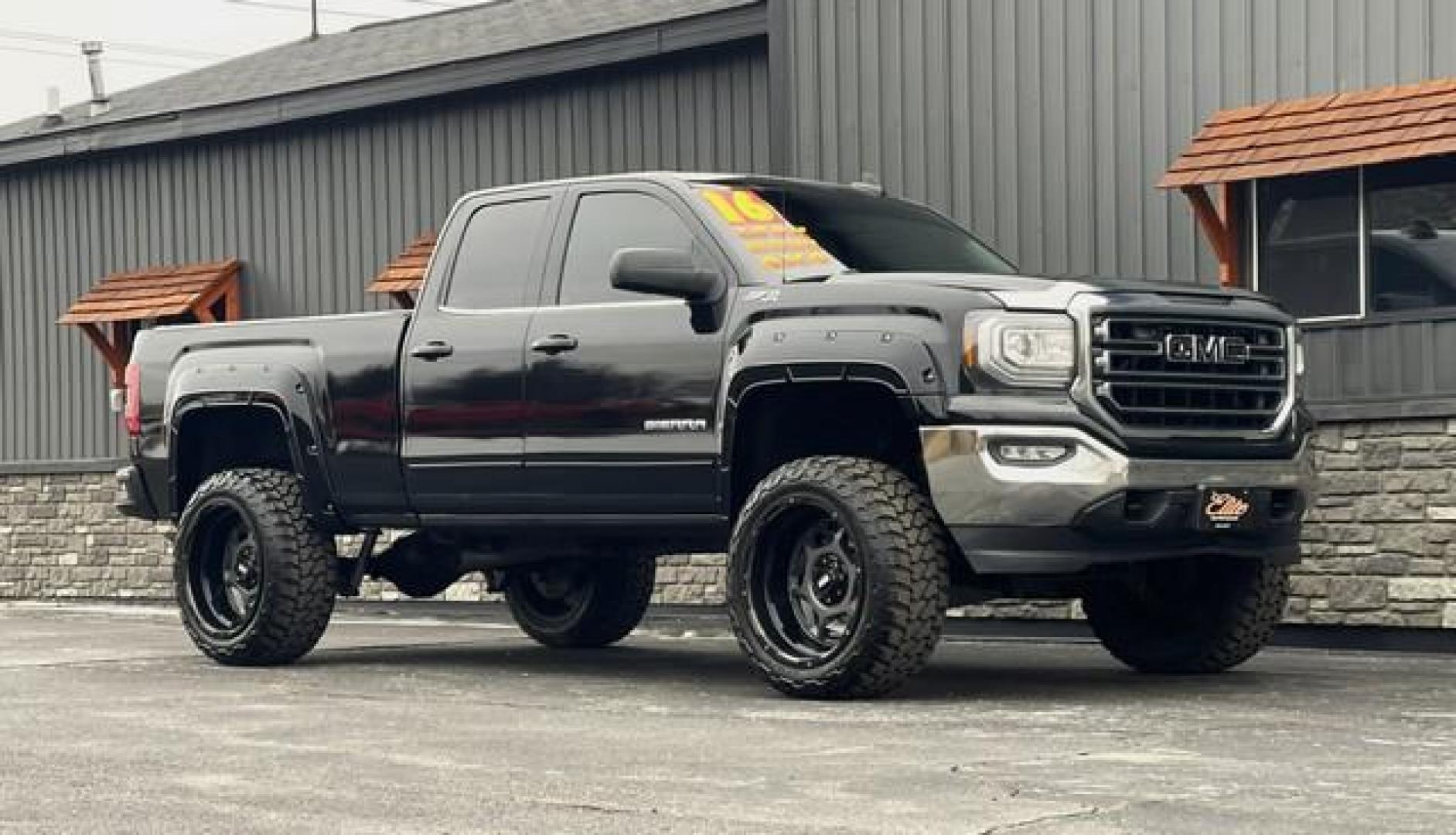 2016 BLACK GMC SIERRA 1500 (1GTV2MEC8GZ) with an V8,5.3L(325 CID),OHV engine, AUTOMATIC transmission, located at 14600 Frazho Road, Warren, MI, 48089, (586) 776-3400, 42.485996, -82.974220 - Photo#3