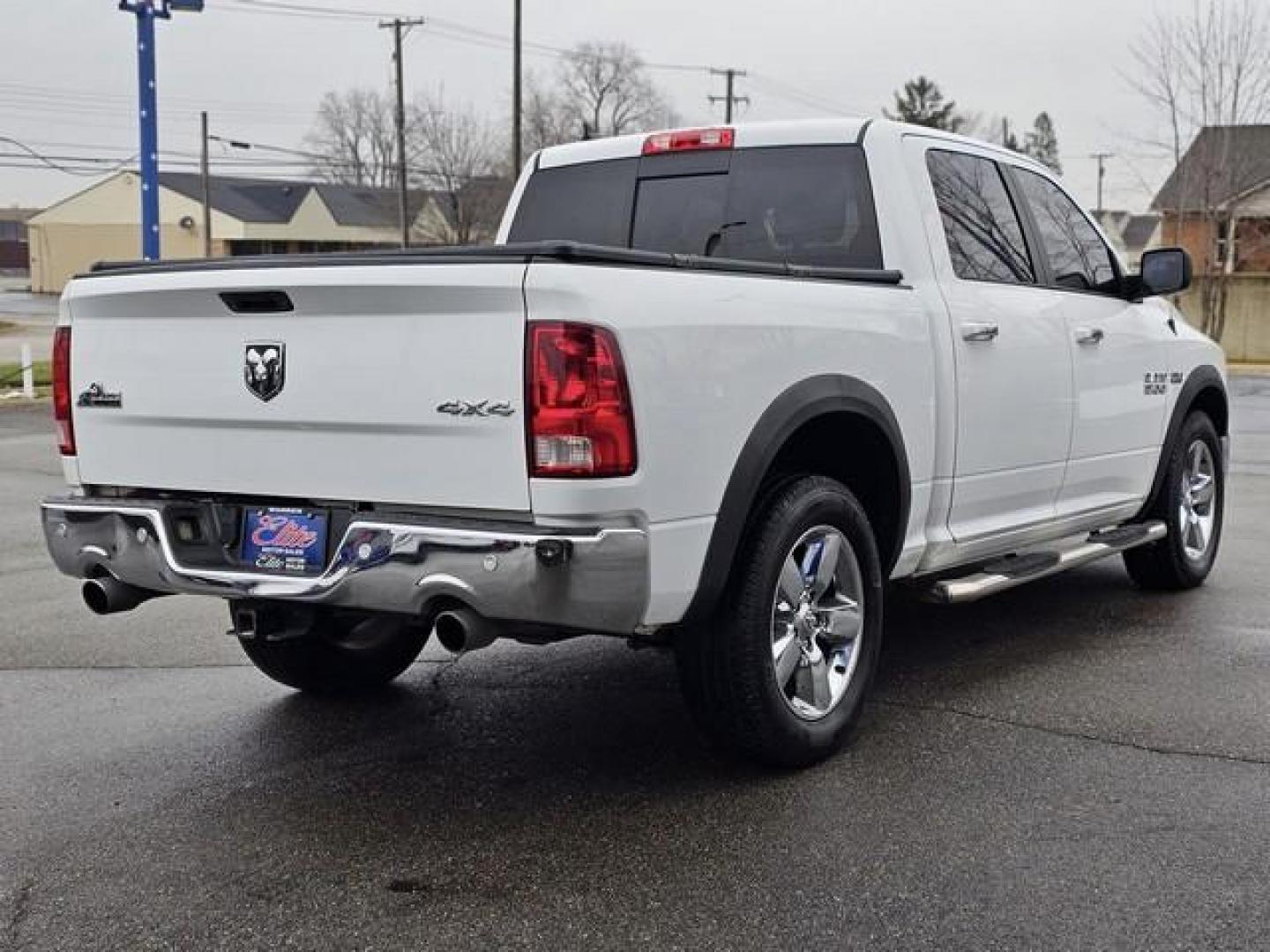 2016 WHITE RAM 1500 (1C6RR7LT0GS) with an V8,5.7L(345 CID),OHV engine, AUTOMATIC transmission, located at 14600 Frazho Road, Warren, MI, 48089, (586) 776-3400, 42.485996, -82.974220 - Photo#4