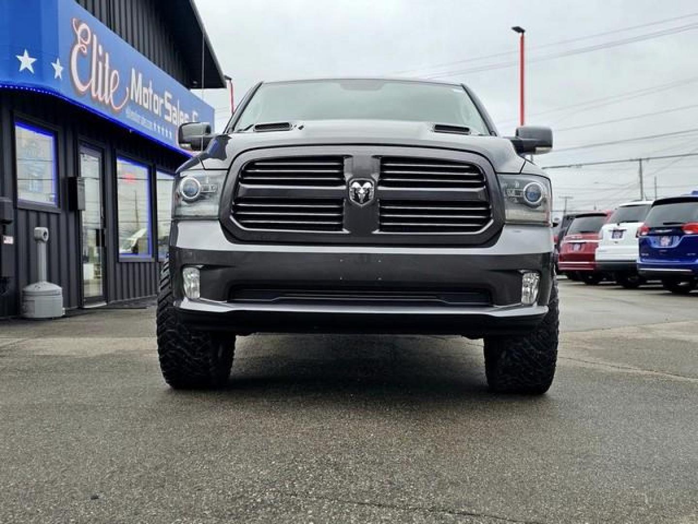 2016 GRAY RAM 1500 (1C6RR7MT4GS) with an V8,5.7L(345 CID),OHV engine, AUTOMATIC transmission, located at 14600 Frazho Road, Warren, MI, 48089, (586) 776-3400, 42.485996, -82.974220 - Photo#1