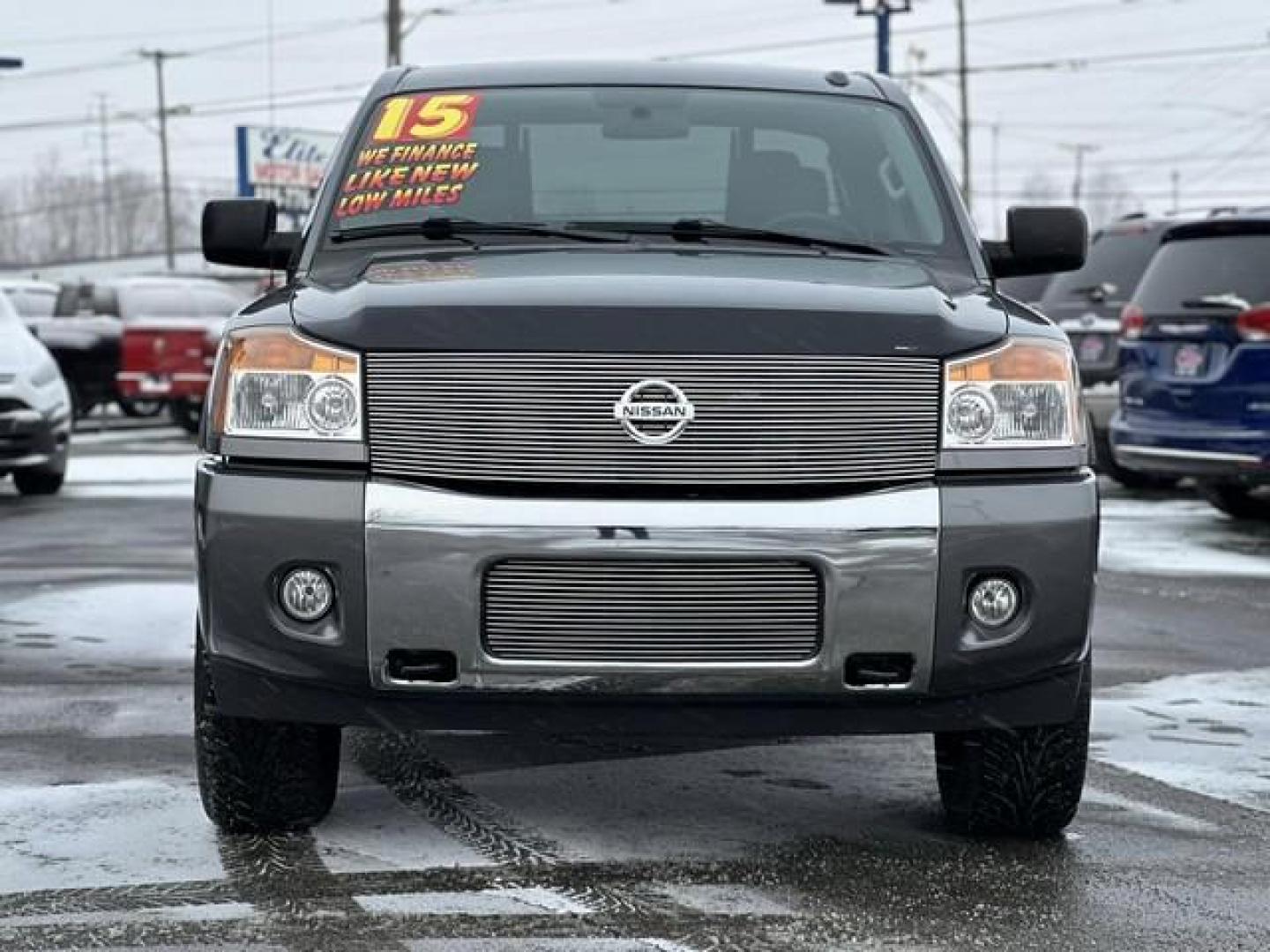 2015 GREY NISSAN TITAN (1N6AA0EC0FN) with an V8,5.6L(339 CID),DOHC engine, AUTOMATIC transmission, located at 14600 Frazho Road, Warren, MI, 48089, (586) 776-3400, 42.485996, -82.974220 - Photo#1