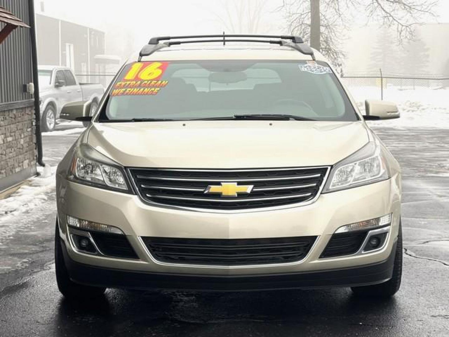 2016 PEWTER CHEVROLET TRAVERSE (1GNKVGKD7GJ) with an V6,3.6L(217 CID),DOHC engine, AUTOMATIC transmission, located at 14600 Frazho Road, Warren, MI, 48089, (586) 776-3400, 42.485996, -82.974220 - Photo#3