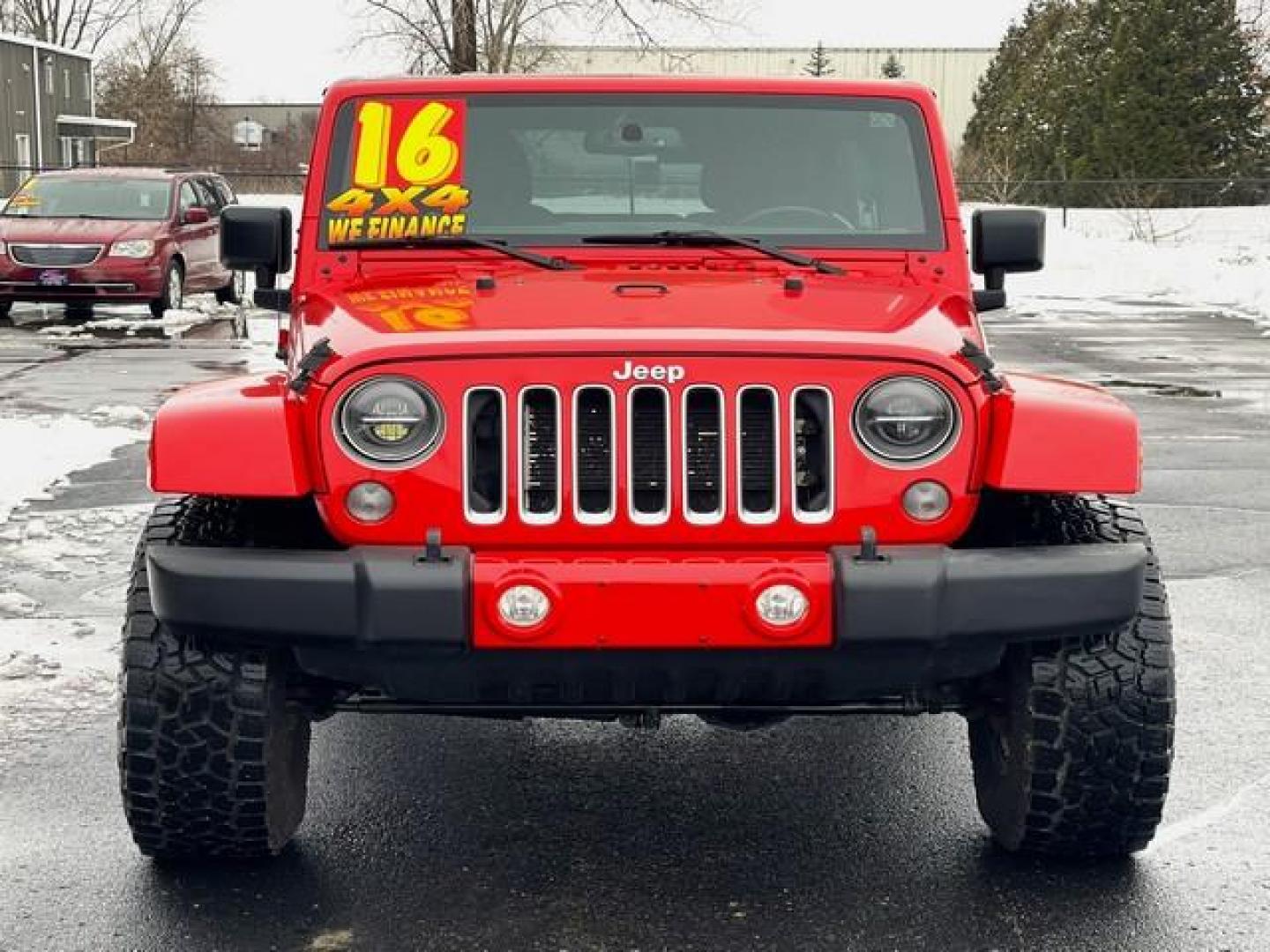 2016 RED JEEP WRANGLER (1C4BJWEG3GL) with an V6,3.6L(220 CID),DOHC engine, AUTOMATIC transmission, located at 14600 Frazho Road, Warren, MI, 48089, (586) 776-3400, 42.485996, -82.974220 - Photo#3