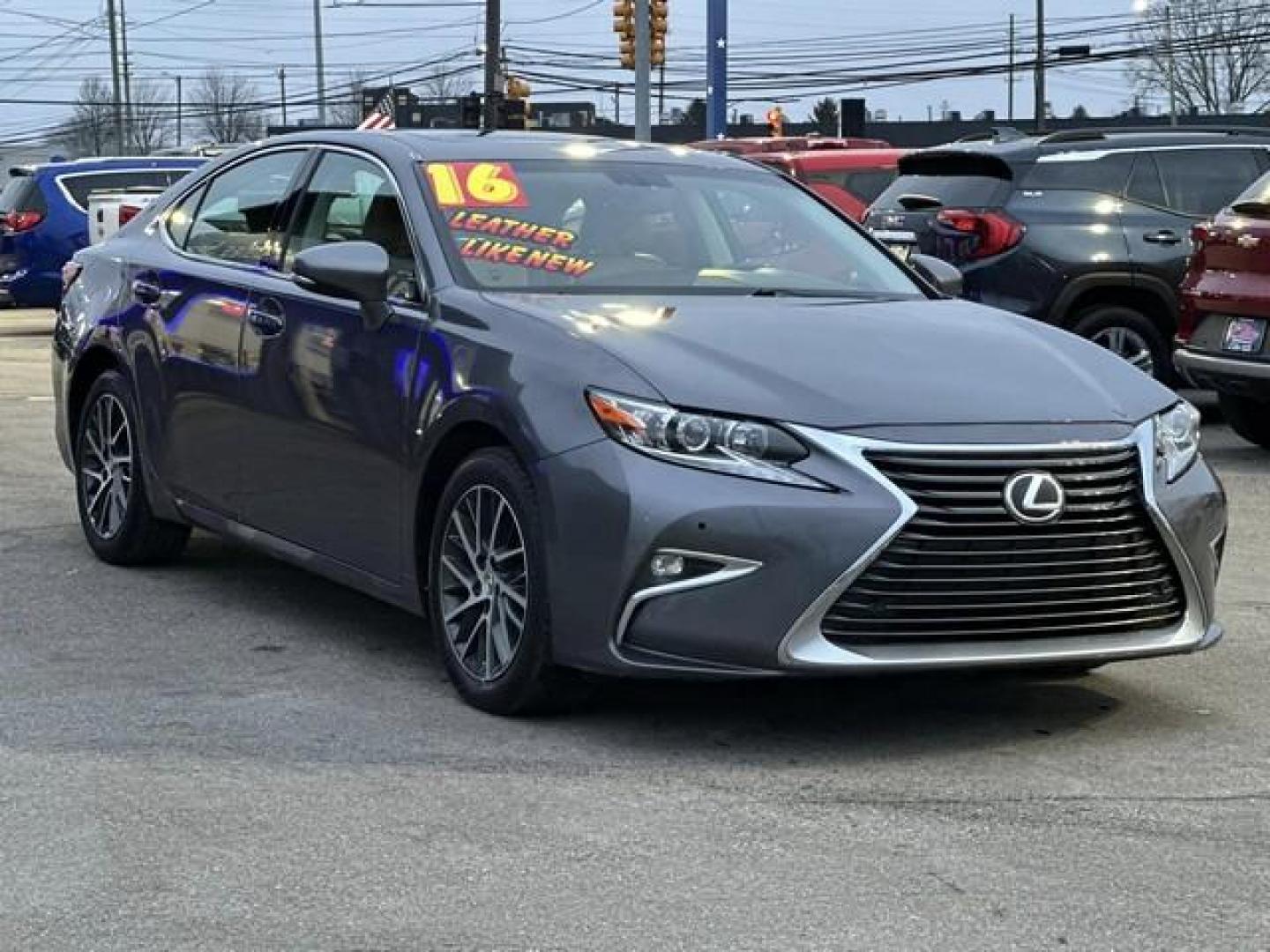 2016 GRAY LEXUS ES350 (58ABK1GG2GU) with an V6,3.5L(211 CID),DOHC engine, AUTOMATIC transmission, located at 14600 Frazho Road, Warren, MI, 48089, (586) 776-3400, 42.485996, -82.974220 - Photo#2