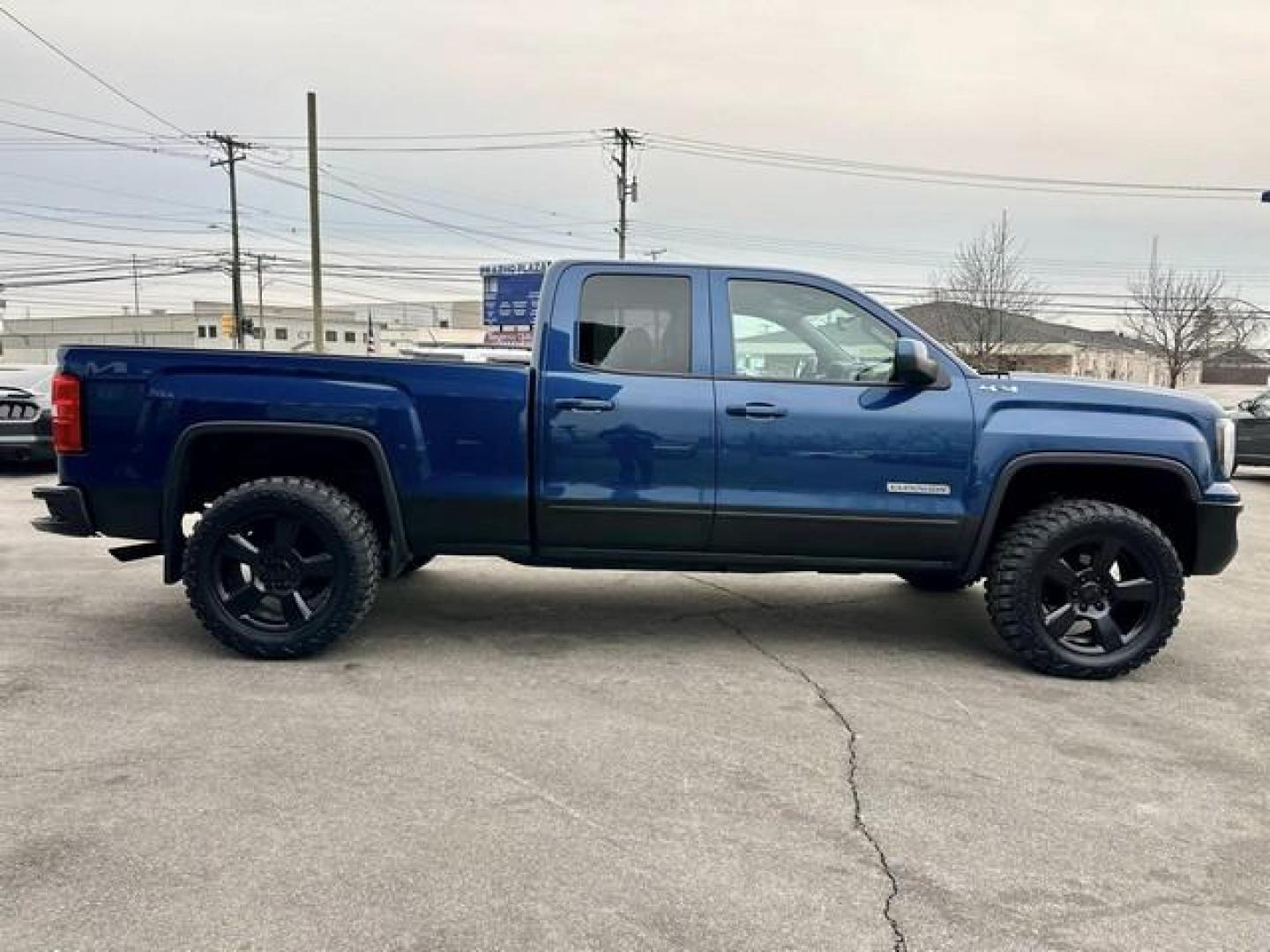 2016 STONE BLUE METALLIC GMC SIERRA 1500 (1GTV2LEC7GZ) with an V8,5.3L(325 CID),OHV engine, AUTOMATIC transmission, located at 14600 Frazho Road, Warren, MI, 48089, (586) 776-3400, 42.485996, -82.974220 - Photo#3