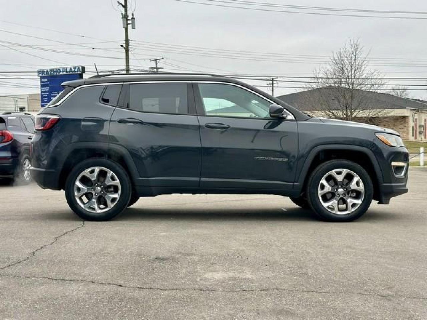 2018 RHINO CLEAR COAT JEEP COMPASS (3C4NJDCB0JT) with an L4,2.4L(144 CID), engine, AUTOMATIC transmission, located at 14600 Frazho Road, Warren, MI, 48089, (586) 776-3400, 42.485996, -82.974220 - Photo#3