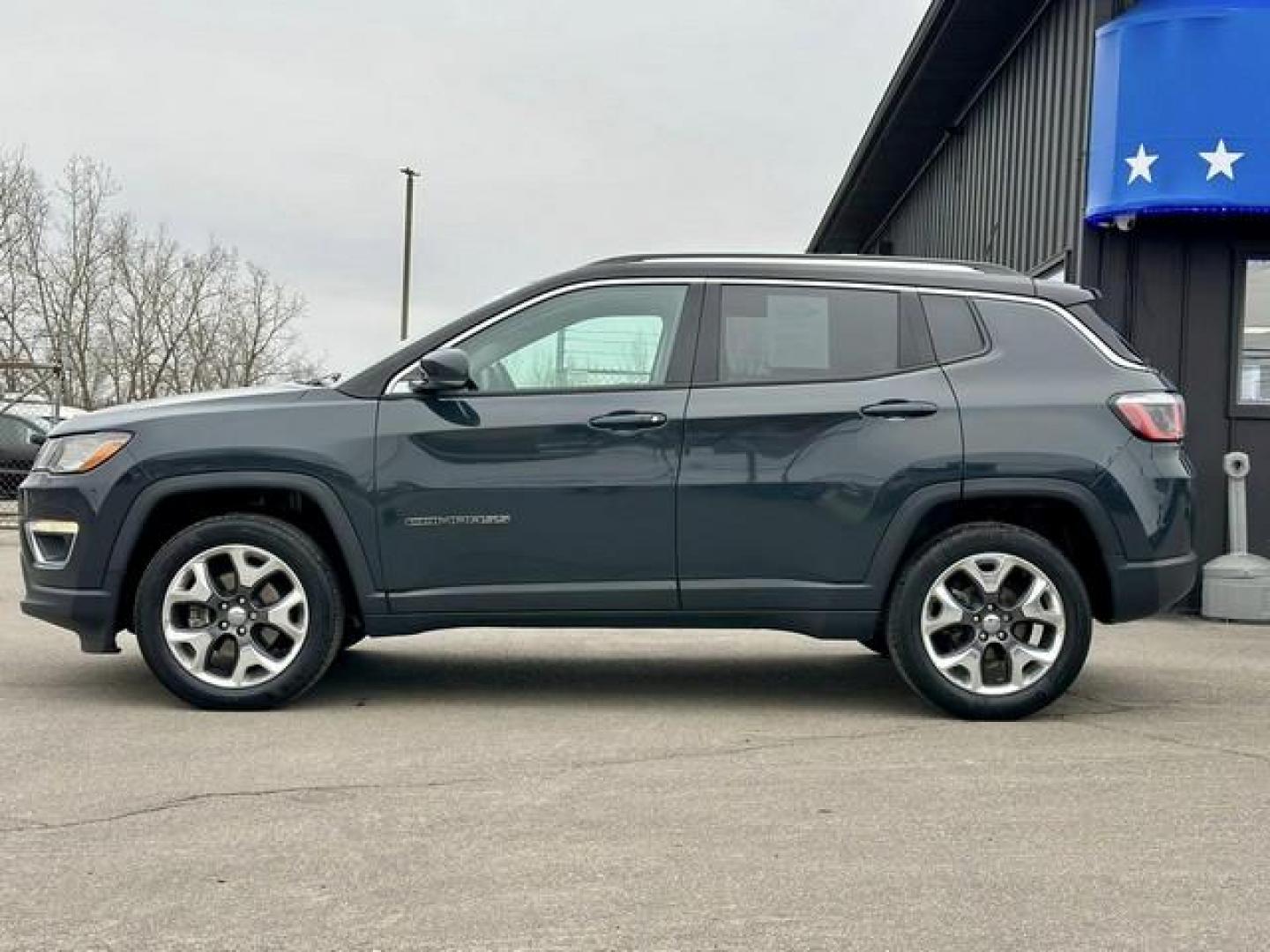 2018 RHINO CLEAR COAT JEEP COMPASS (3C4NJDCB0JT) with an L4,2.4L(144 CID), engine, AUTOMATIC transmission, located at 14600 Frazho Road, Warren, MI, 48089, (586) 776-3400, 42.485996, -82.974220 - Photo#7