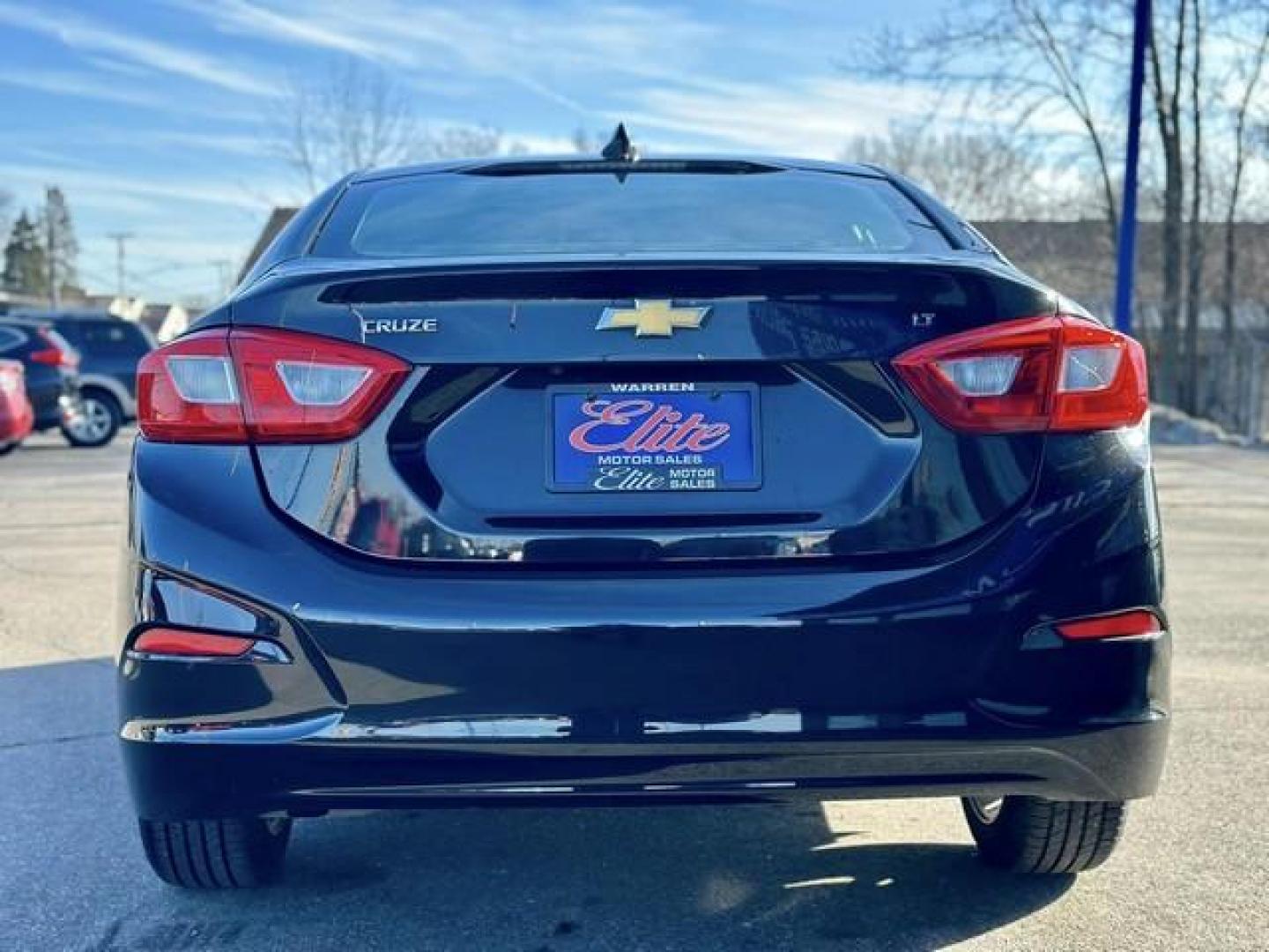 2017 BLACK CHEVROLET CRUZE (1G1BE5SM7H7) with an L4,1.4L(85 CID),DOHC engine, AUTOMATIC transmission, located at 14600 Frazho Road, Warren, MI, 48089, (586) 776-3400, 42.485996, -82.974220 - Photo#5