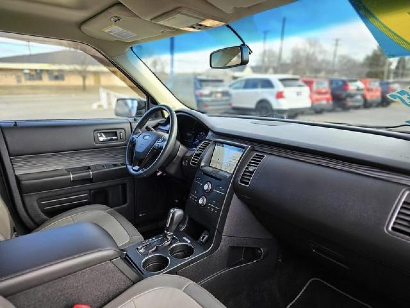 2019 BLACK FORD FLEX (2FMHK6C82KB) with an V6,3.5L(213 CID),DOHC engine, AUTOMATIC transmission, located at 14600 Frazho Road, Warren, MI, 48089, (586) 776-3400, 42.485996, -82.974220 - Photo#18