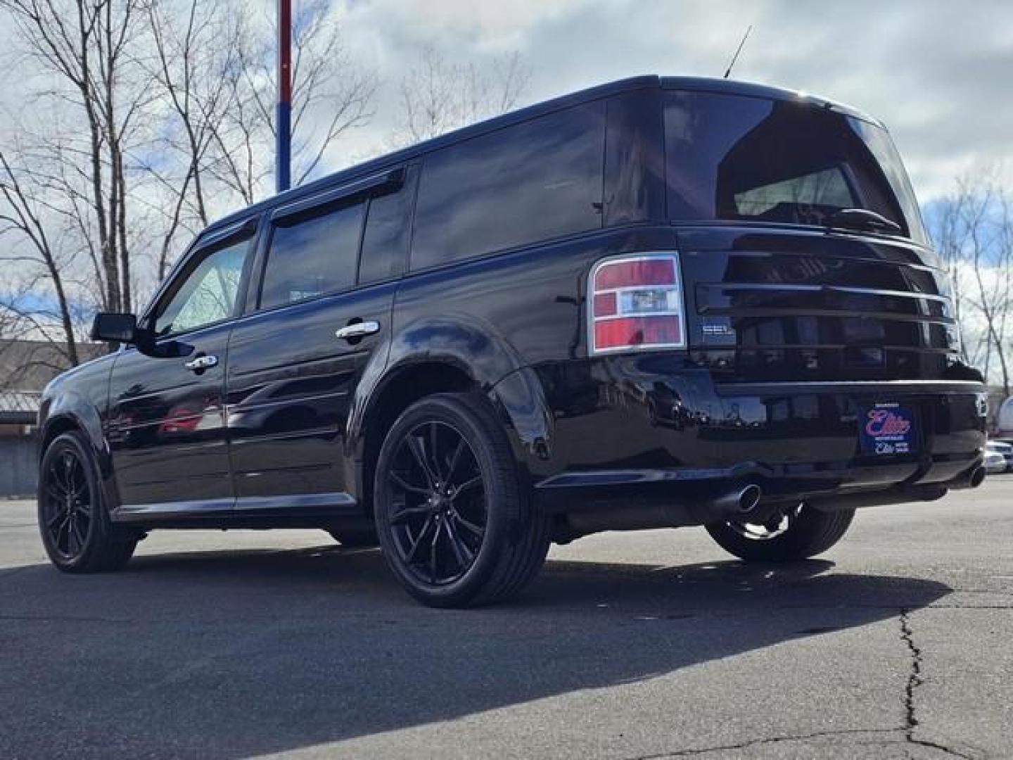 2019 BLACK FORD FLEX (2FMHK6C82KB) with an V6,3.5L(213 CID),DOHC engine, AUTOMATIC transmission, located at 14600 Frazho Road, Warren, MI, 48089, (586) 776-3400, 42.485996, -82.974220 - Photo#6