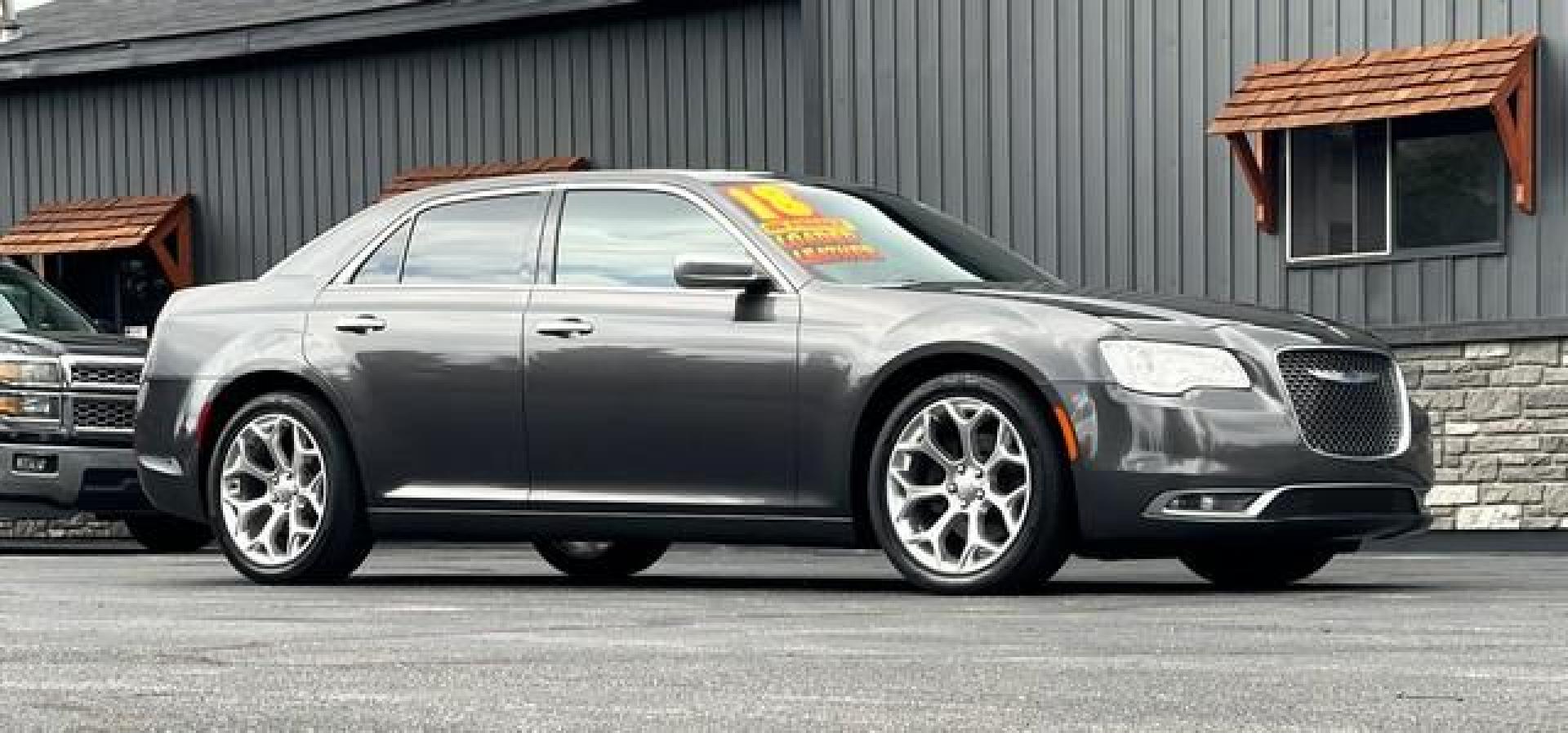 2018 GRANITE CHRYSTAL METALLIC CHRYSLER 300 (2C3CCAPT6JH) with an V8,5.7L(345 CID),OHV engine, AUTOMATIC transmission, located at 14600 Frazho Road, Warren, MI, 48089, (586) 776-3400, 42.485996, -82.974220 - Photo#3