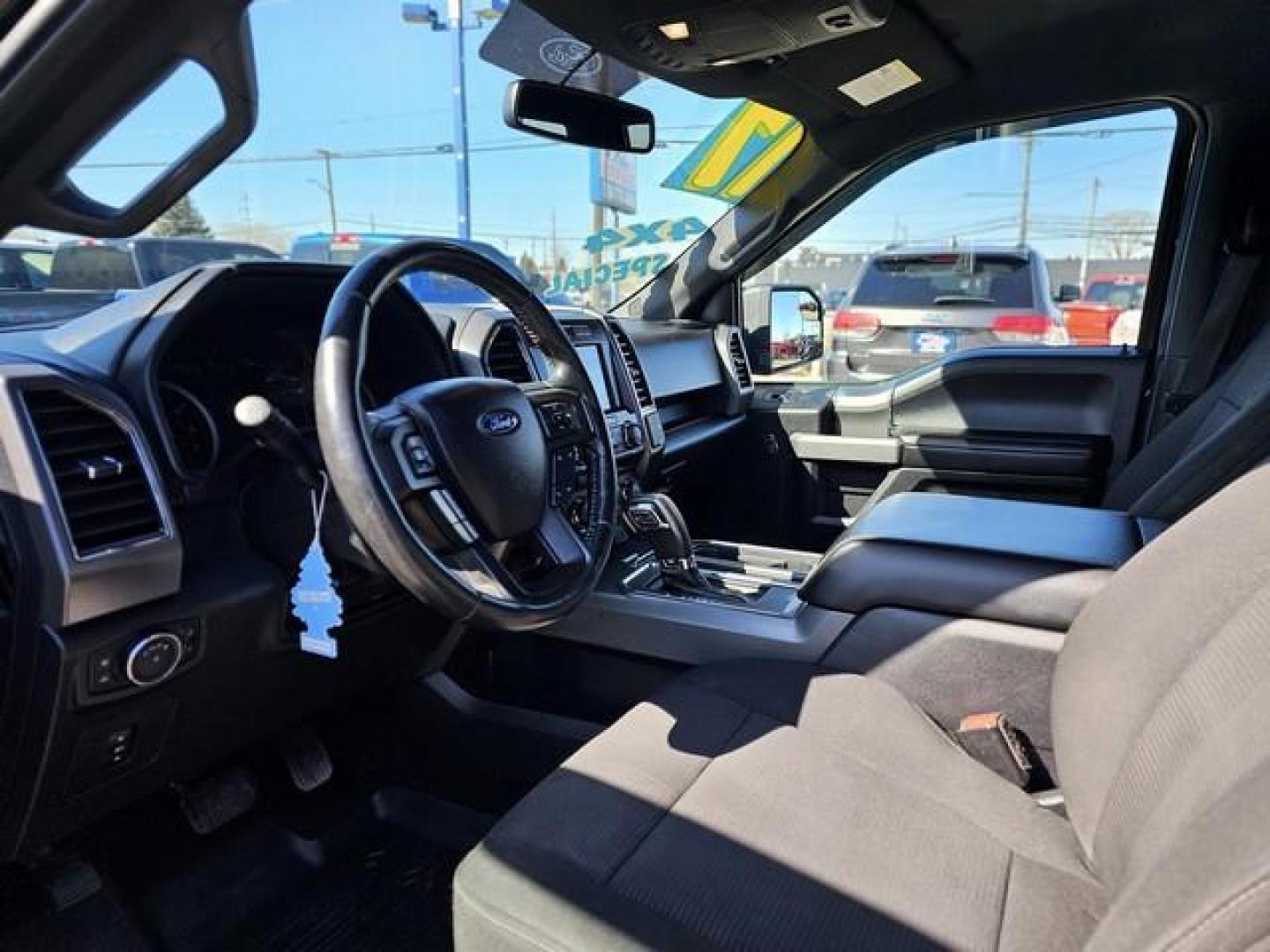 2017 BLACK FORD F-150 (1FTFW1EF9HF) with an V8,5.0L(302 CID),DOHC engine, AUTOMATIC transmission, located at 14600 Frazho Road, Warren, MI, 48089, (586) 776-3400, 42.485996, -82.974220 - Photo#15