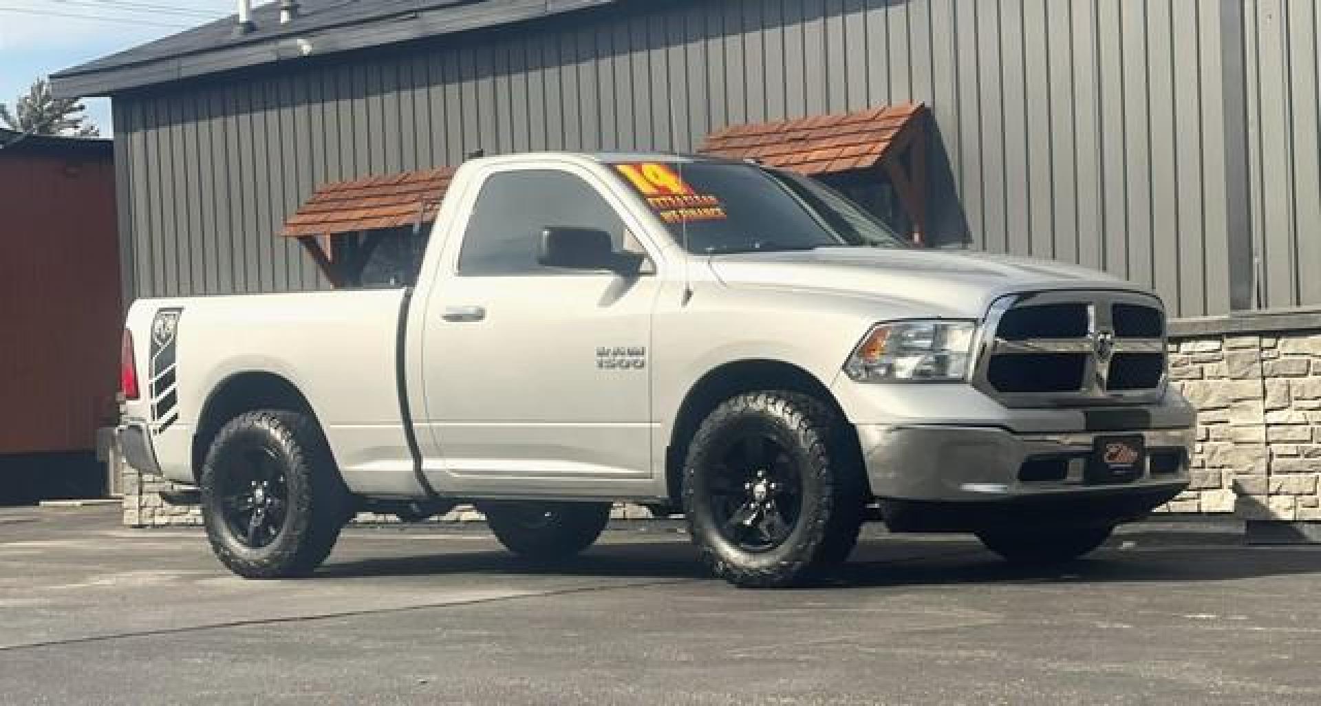 2014 SILVER RAM 1500 (3C6JR7BG2EG) with an V6,3.6L(220 CID),DOHC engine, AUTOMATIC transmission, located at 14600 Frazho Road, Warren, MI, 48089, (586) 776-3400, 42.485996, -82.974220 - Photo#2