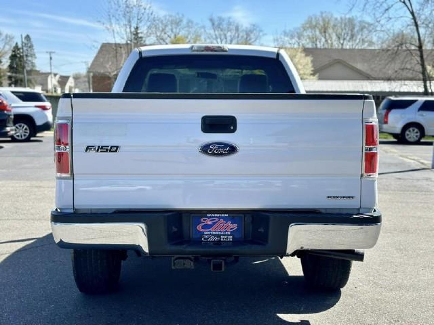 2013 WHITE FORD F-150 (1FTMF1EM0DF) with an V6,3.7L(227 CID),DOHC engine, AUTOMATIC transmission, located at 14600 Frazho Road, Warren, MI, 48089, (586) 776-3400, 42.485996, -82.974220 - Photo#5