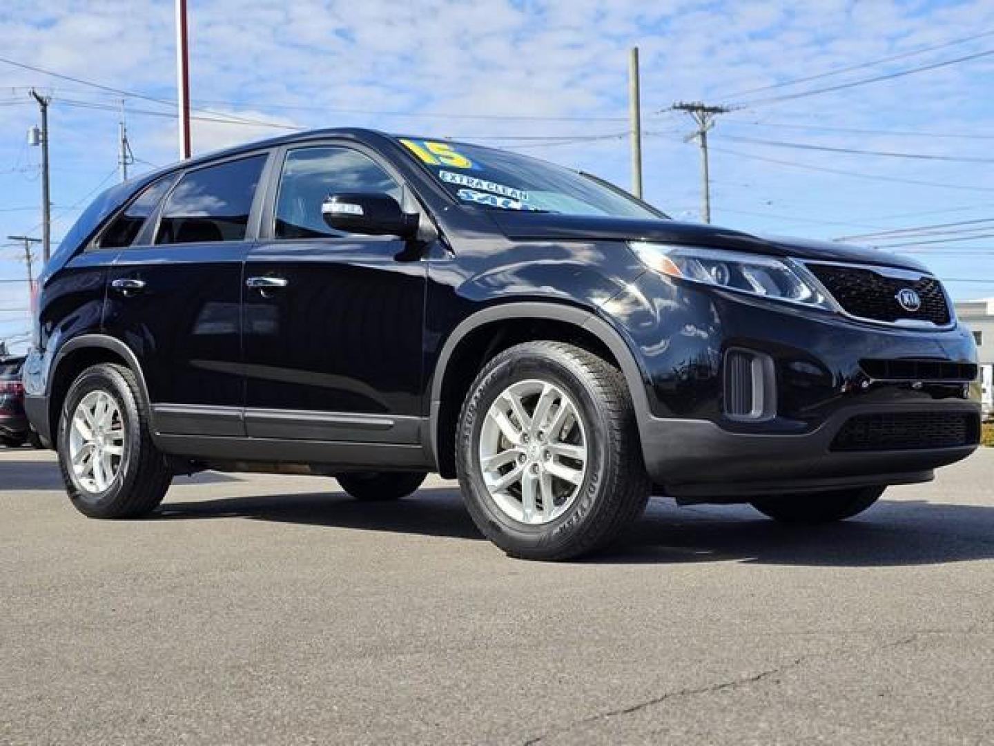 2015 BLACK KIA SORENTO (5XYKT3A61FG) with an L4,2.4L(144 CID),DOHC engine, AUTOMATIC transmission, located at 14600 Frazho Road, Warren, MI, 48089, (586) 776-3400, 42.485996, -82.974220 - Photo#2