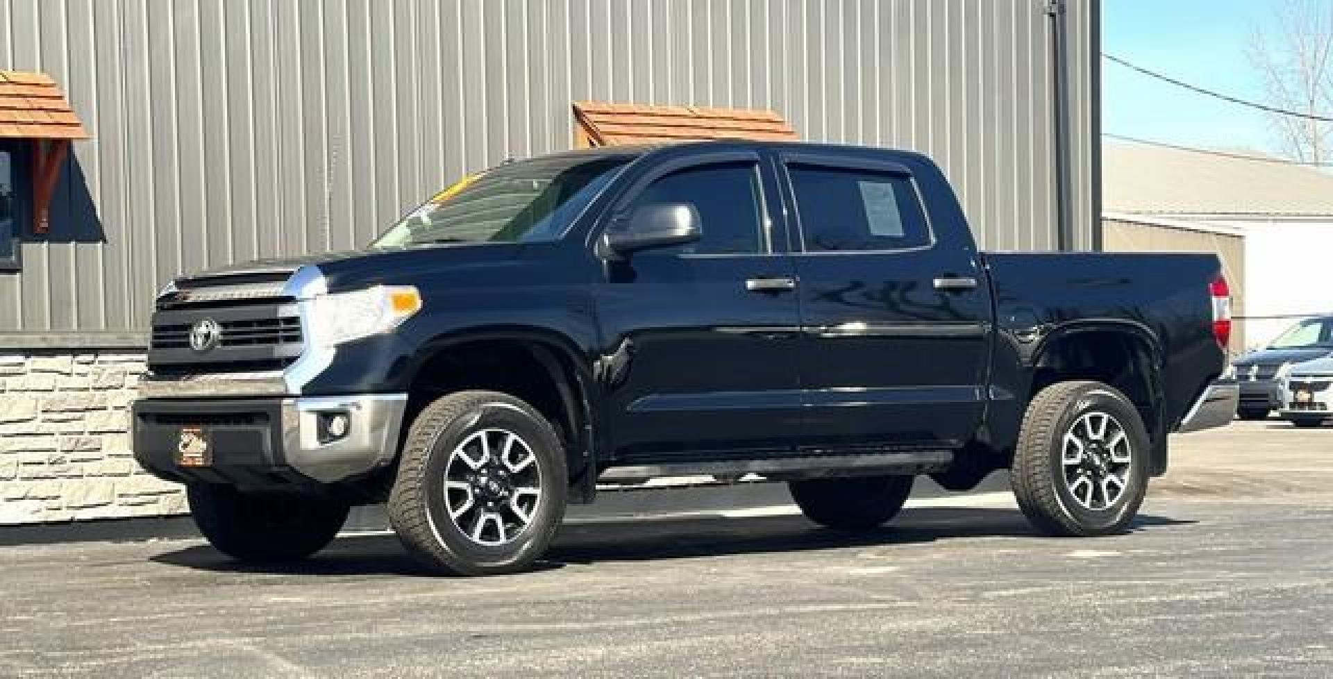 2015 BLACK TOYOTA TUNDRA PICKUP (5TFDY5F14FX) with an V8,5.7L(346 CID),DOHC engine, AUTOMATIC transmission, located at 14600 Frazho Road, Warren, MI, 48089, (586) 776-3400, 42.485996, -82.974220 - Photo#3