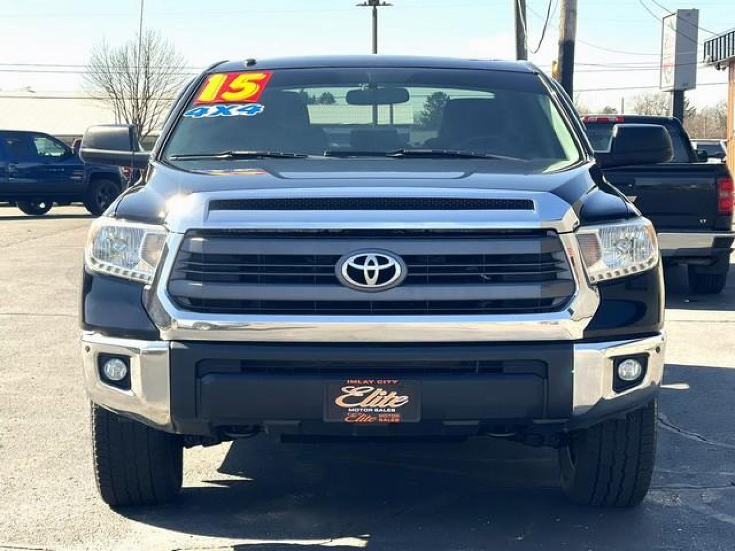 2015 BLACK TOYOTA TUNDRA PICKUP (5TFDY5F14FX) with an V8,5.7L(346 CID),DOHC engine, AUTOMATIC transmission, located at 14600 Frazho Road, Warren, MI, 48089, (586) 776-3400, 42.485996, -82.974220 - Photo#4