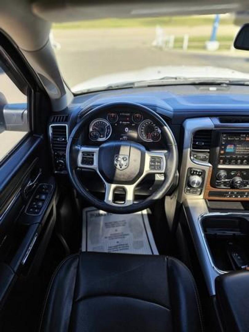 2016 WHITE RAM 1500 (1C6RR7NT3GS) with an V8,5.7L(345 CID),OHV engine, AUTOMATIC transmission, located at 14600 Frazho Road, Warren, MI, 48089, (586) 776-3400, 42.485996, -82.974220 - Photo#9