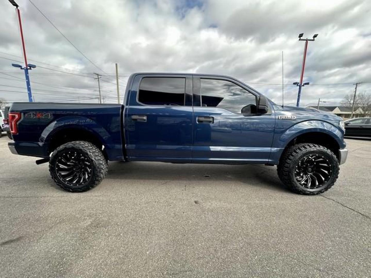 2016 BLUE FORD F-150 (1FTEW1EF9GF) with an V8,5.0L(302 CID),DOHC engine, AUTOMATIC transmission, located at 14600 Frazho Road, Warren, MI, 48089, (586) 776-3400, 42.485996, -82.974220 - Photo#3